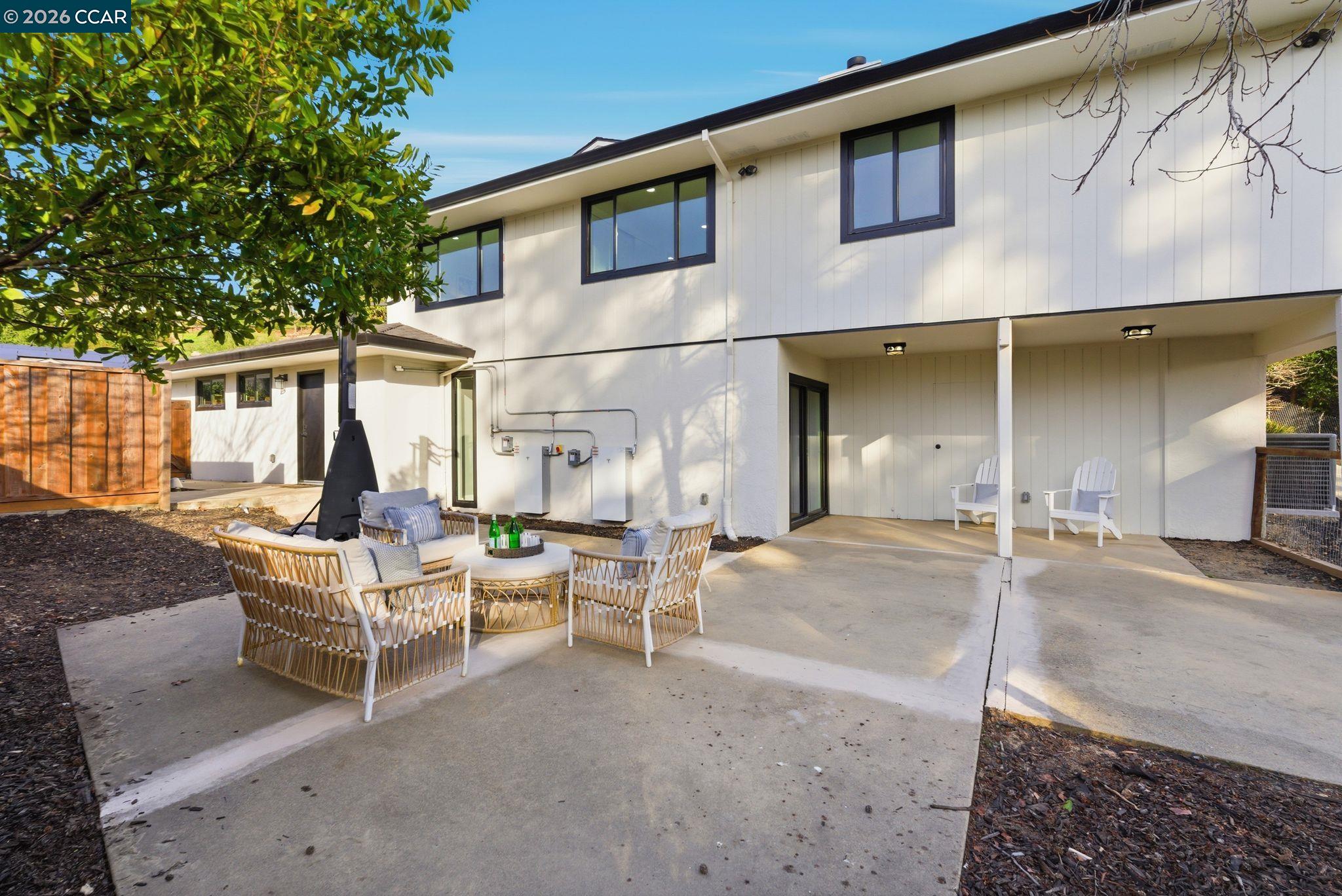 Detail Gallery Image 40 of 53 For 89 Greenfield Dr, Moraga,  CA 94556 - 5 Beds | 3 Baths