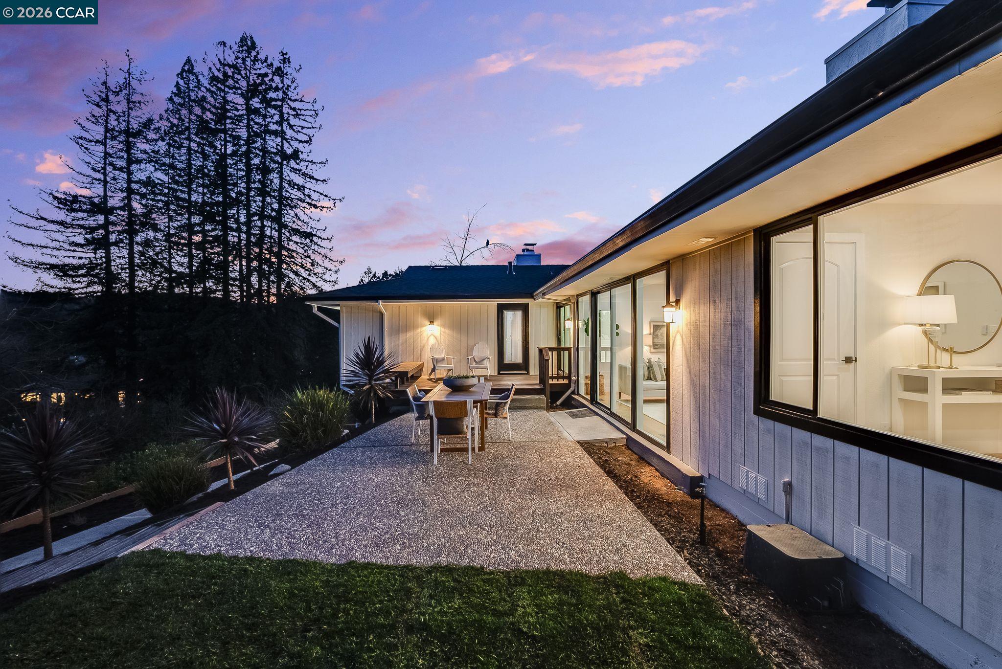 Detail Gallery Image 47 of 53 For 89 Greenfield Dr, Moraga,  CA 94556 - 5 Beds | 3 Baths