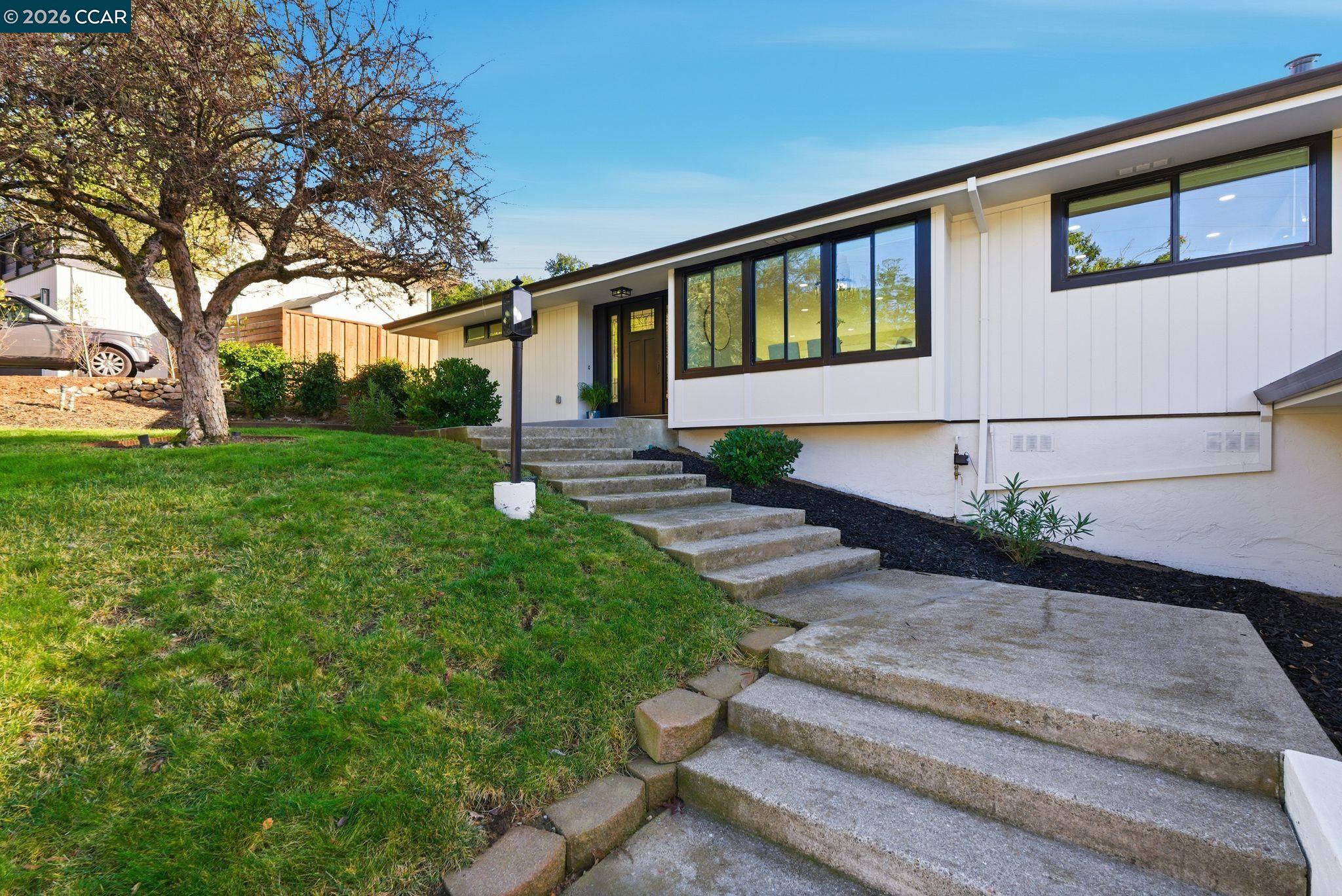 Detail Gallery Image 53 of 53 For 89 Greenfield Dr, Moraga,  CA 94556 - 5 Beds | 3 Baths