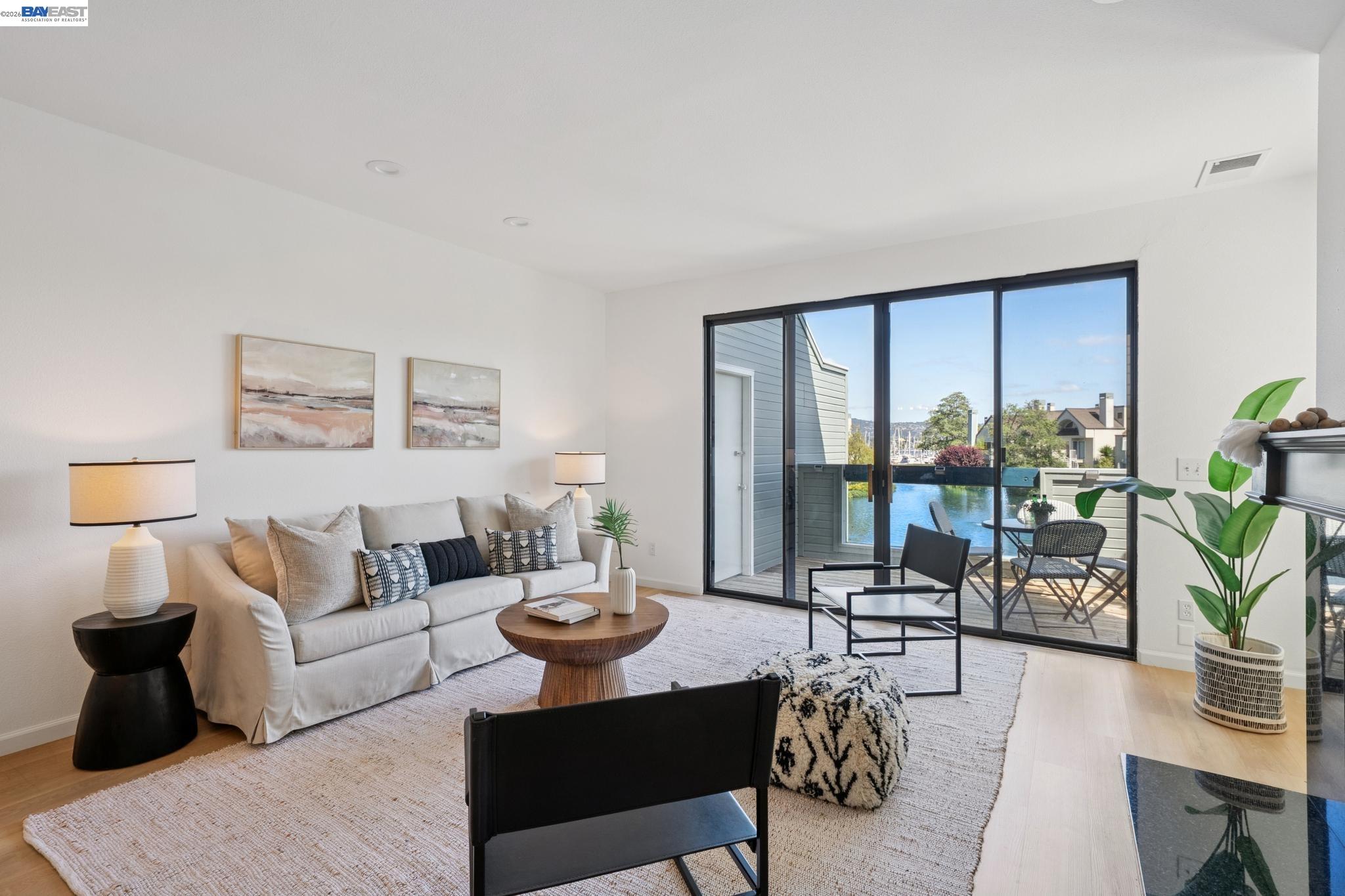 6 Invincible Ct UNIT F40, Alameda, CA, 94501