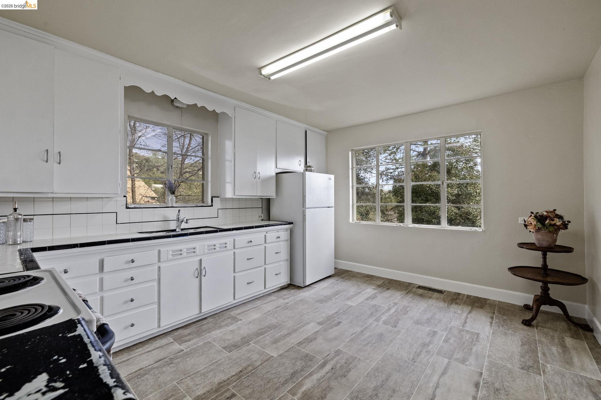 Detail Gallery Image 10 of 38 For 299 Summit Ave, Sonora,  CA 95370 - 2 Beds | 2 Baths