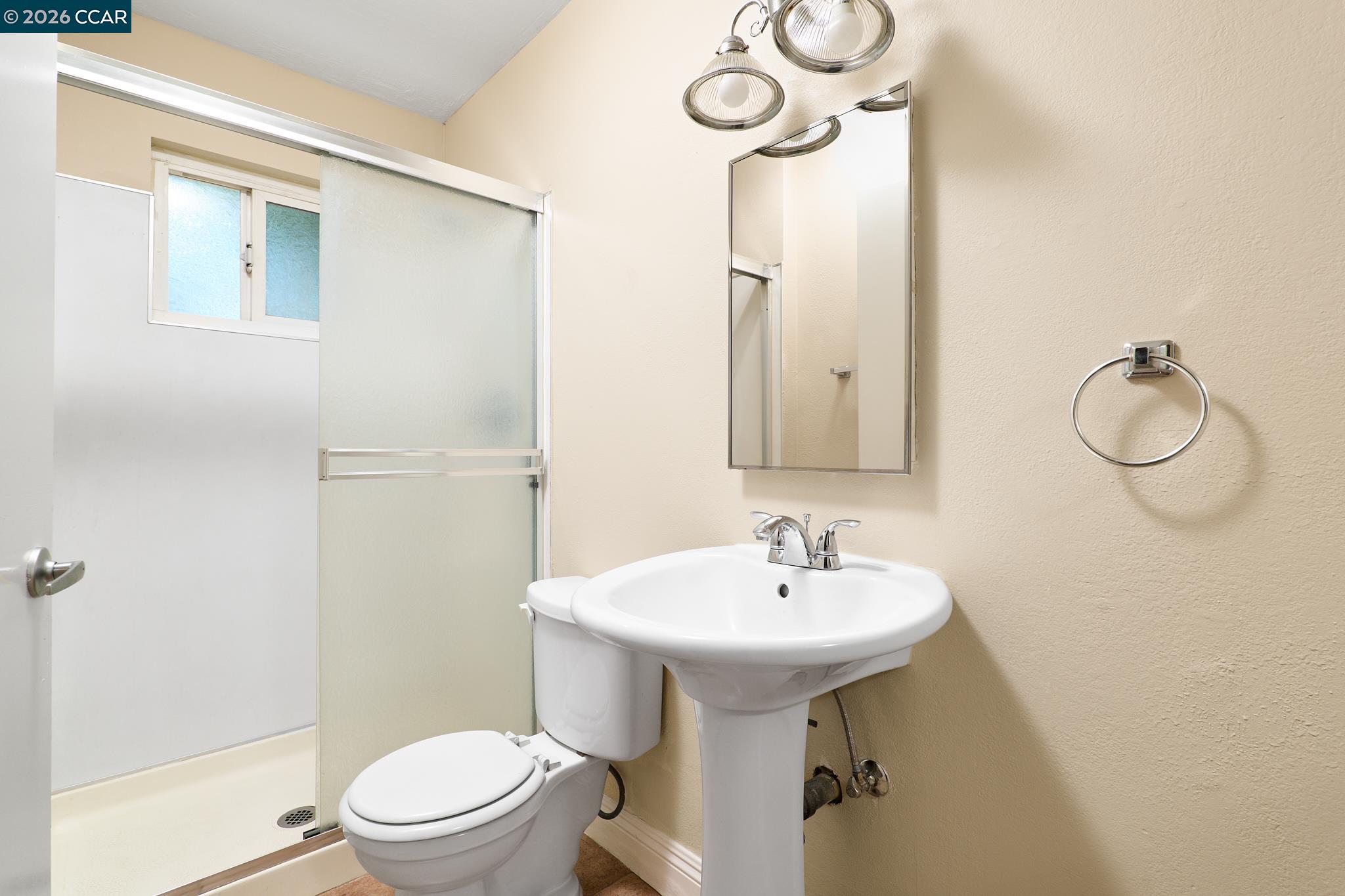 Detail Gallery Image 8 of 17 For 7107 Paladin Way, Rio Linda,  CA 95673 - 3 Beds | 2 Baths