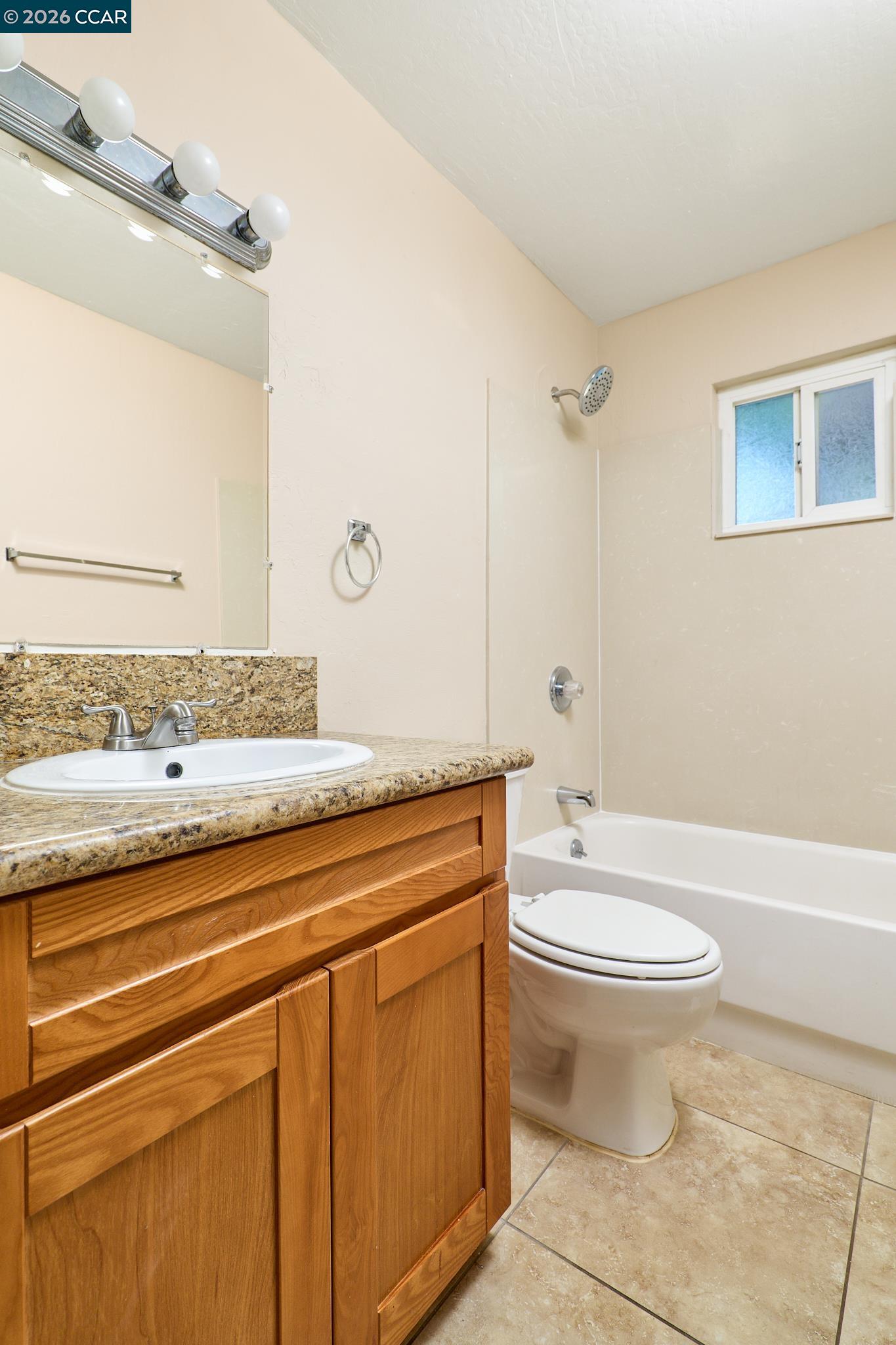 Detail Gallery Image 9 of 17 For 7107 Paladin Way, Rio Linda,  CA 95673 - 3 Beds | 2 Baths