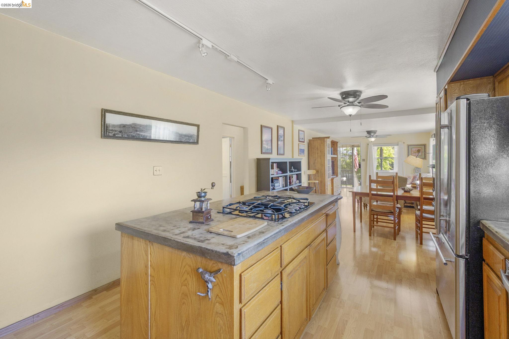 Detail Gallery Image 19 of 46 For 722 Oneida St., Angels Camp,  CA 95222 - 2 Beds | 1 Baths