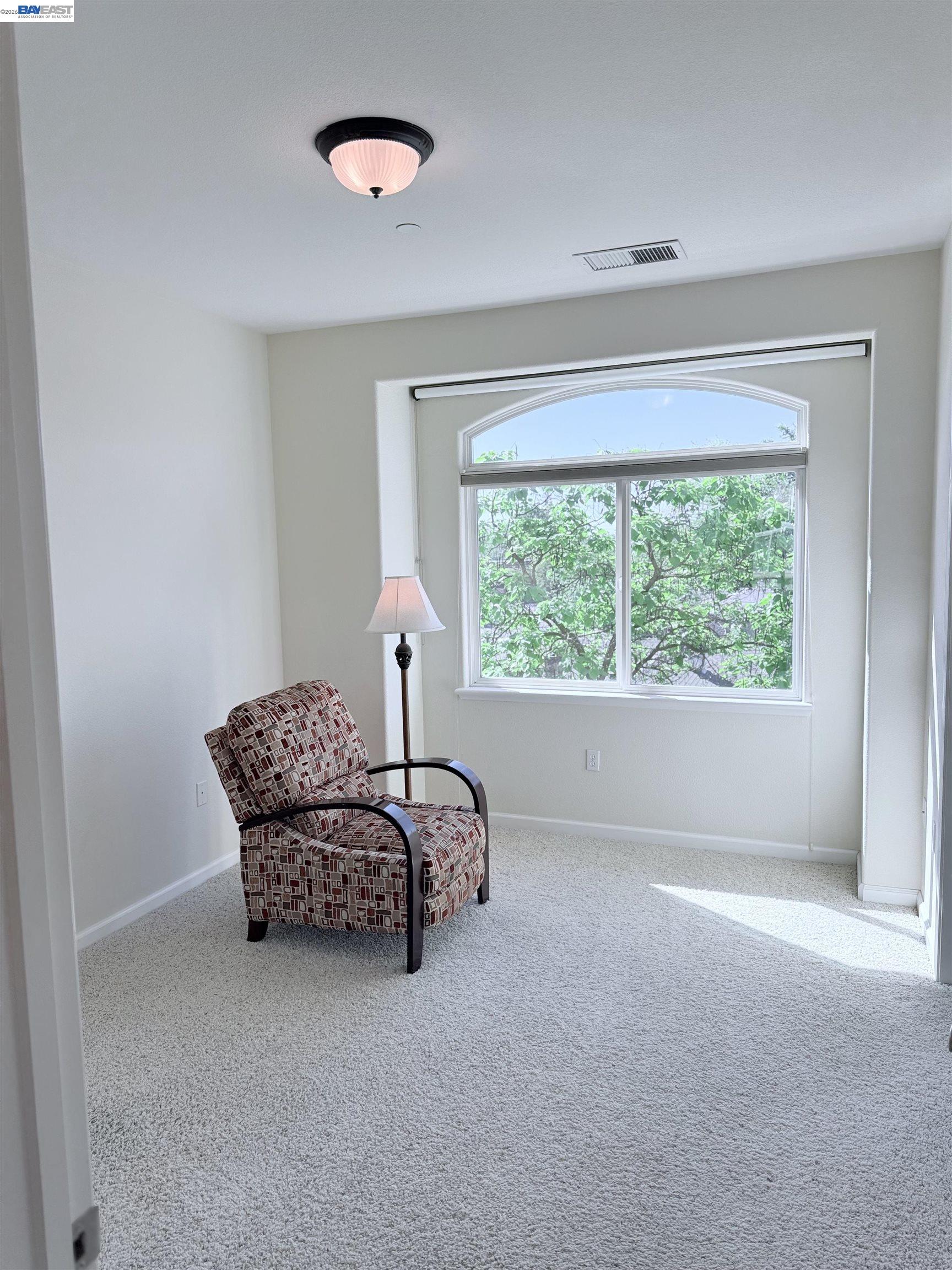 Detail Gallery Image 9 of 19 For 1845 Morse Ave #102,  Sacramento,  CA 95825 - 2 Beds | 2/1 Baths