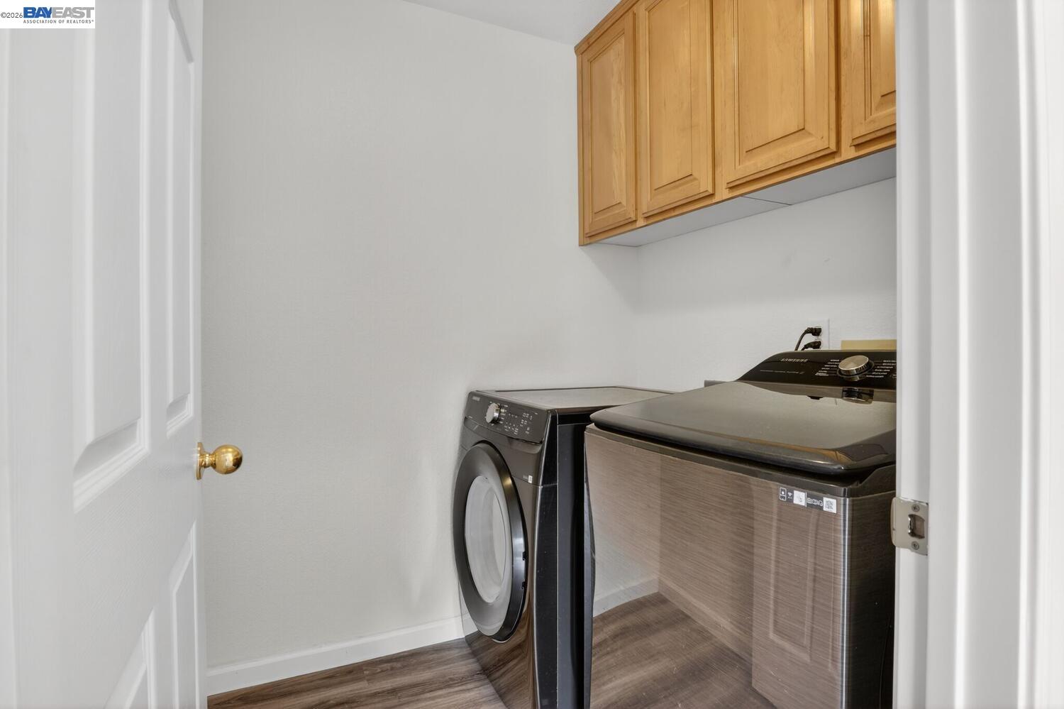 Detail Gallery Image 38 of 46 For 20044 Shadow Creek Cir, Castro Valley,  CA 94552 - 4 Beds | 2/1 Baths