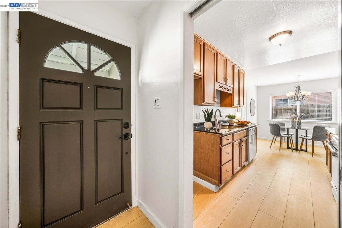 Detail Gallery Image 7 of 54 For 47507 Fortner St, Fremont,  CA 94539 - 3 Beds | 1 Baths