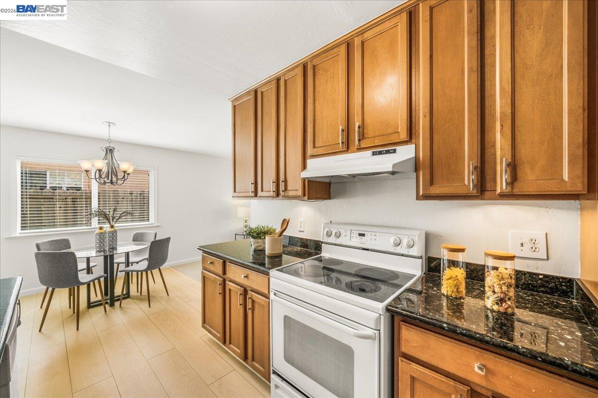 Detail Gallery Image 10 of 54 For 47507 Fortner St, Fremont,  CA 94539 - 3 Beds | 1 Baths