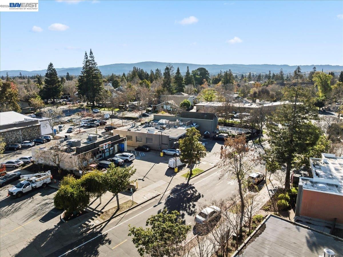 Detail Gallery Image 11 of 15 For 706 Colorado Ave, Palo Alto,  CA 94303 - – Beds | – Baths