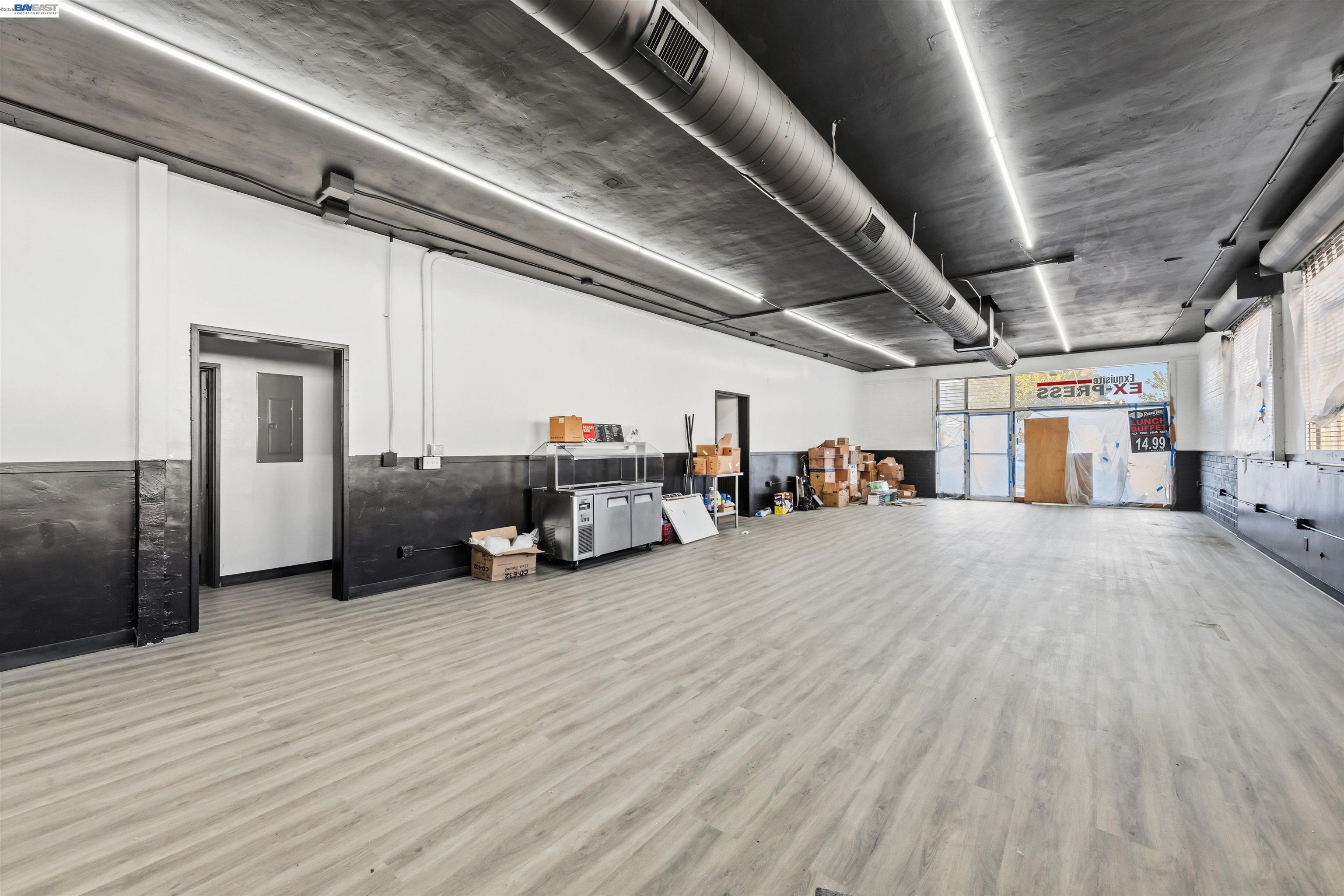 Detail Gallery Image 4 of 15 For 706 Colorado Ave, Palo Alto,  CA 94303 - – Beds | – Baths