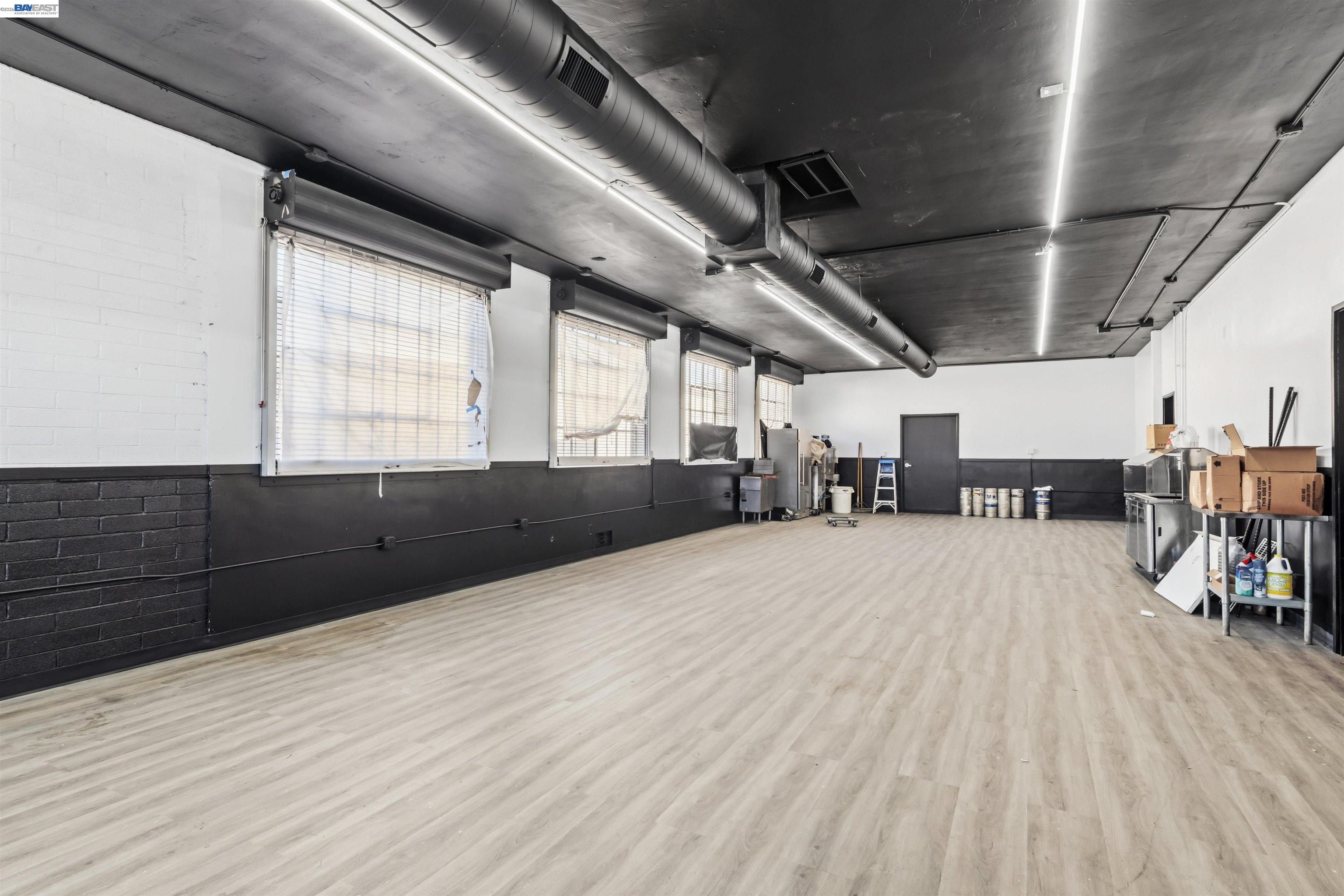 Detail Gallery Image 7 of 15 For 706 Colorado Ave, Palo Alto,  CA 94303 - – Beds | – Baths