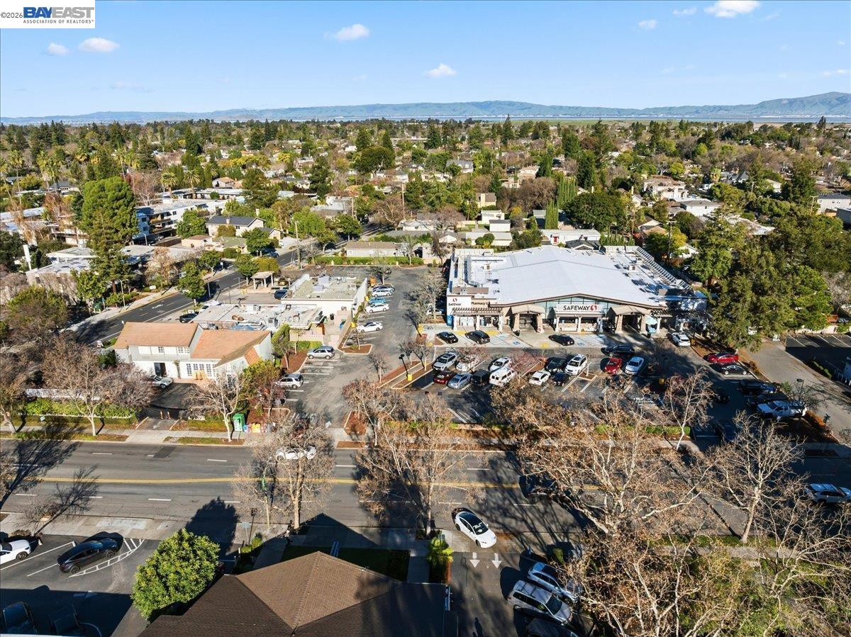 Detail Gallery Image 10 of 15 For 706 Colorado Ave, Palo Alto,  CA 94303 - – Beds | – Baths