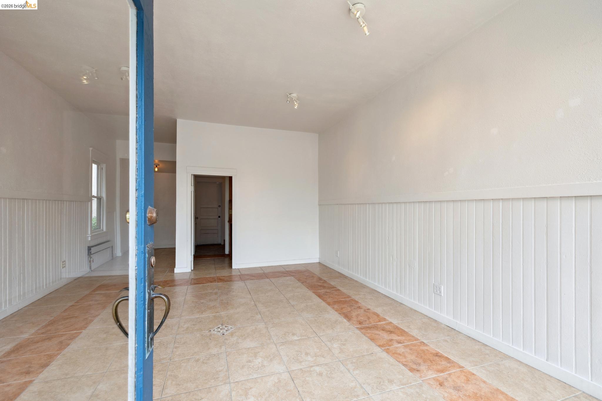 Detail Gallery Image 13 of 61 For 1718 Bancroft Way, Berkeley,  CA 94703 - – Beds | – Baths