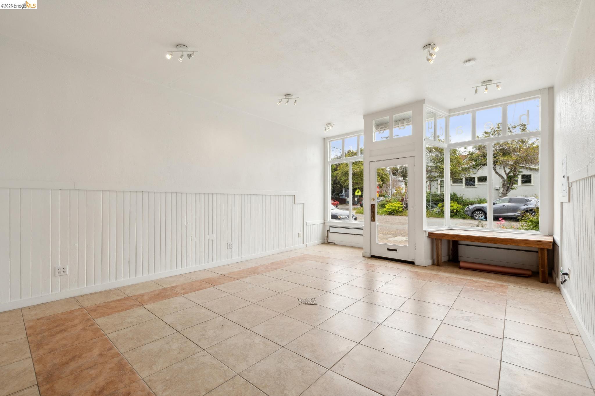 Detail Gallery Image 18 of 61 For 1718 Bancroft Way, Berkeley,  CA 94703 - – Beds | – Baths