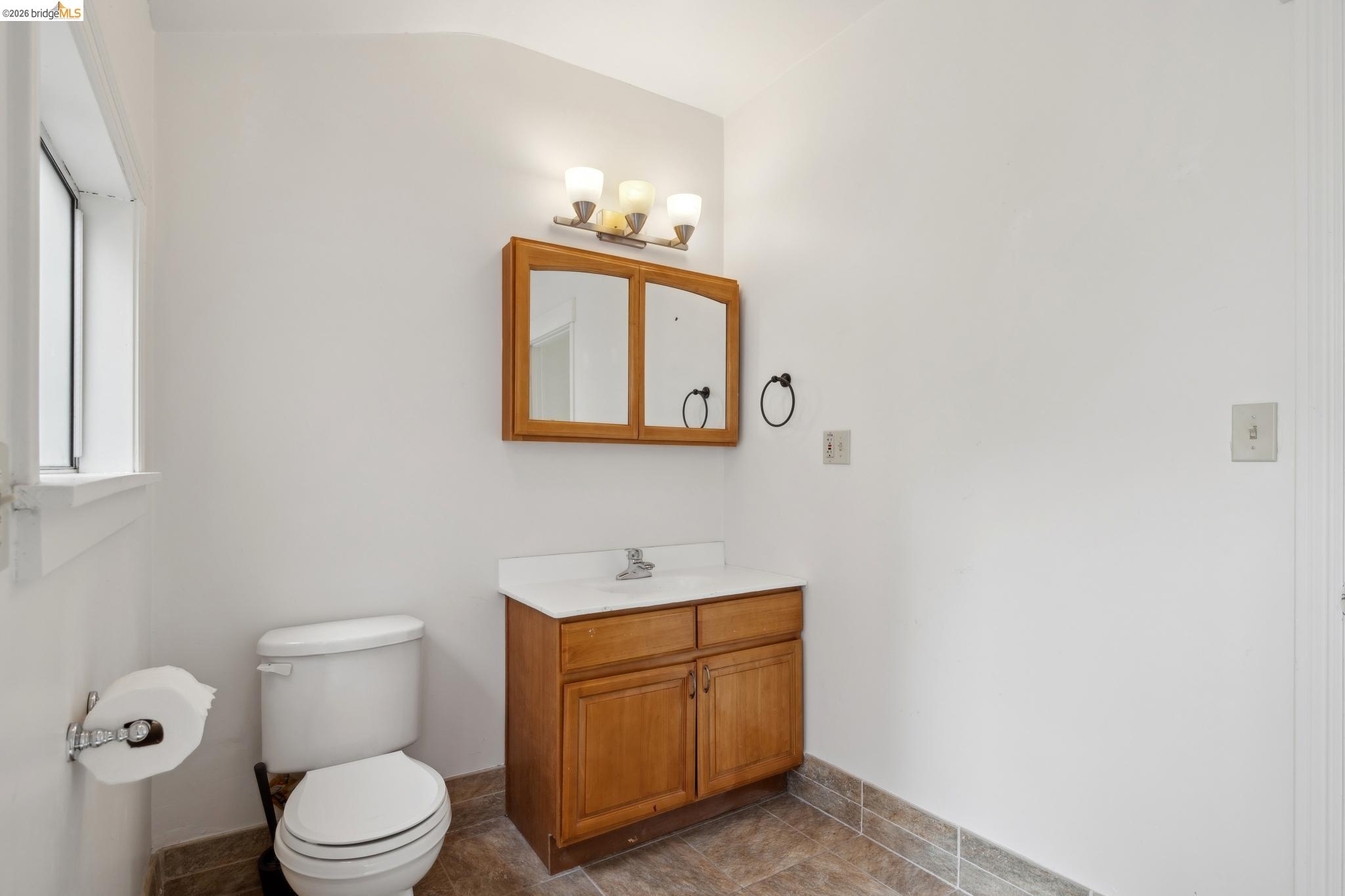 Detail Gallery Image 20 of 61 For 1718 Bancroft Way, Berkeley,  CA 94703 - – Beds | – Baths