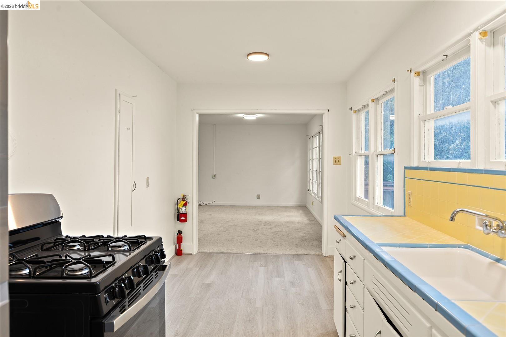 Detail Gallery Image 52 of 61 For 1718 Bancroft Way, Berkeley,  CA 94703 - – Beds | – Baths