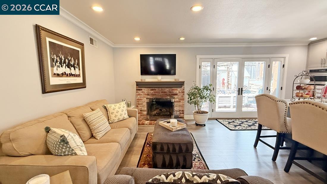 Detail Gallery Image 23 of 39 For 3586 Tupelo Dr, Walnut Creek,  CA 94598 - 4 Beds | 2 Baths