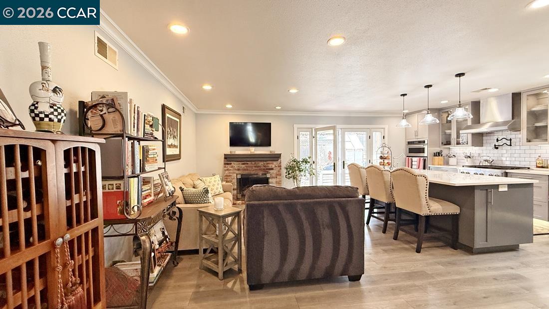 Detail Gallery Image 24 of 39 For 3586 Tupelo Dr, Walnut Creek,  CA 94598 - 4 Beds | 2 Baths