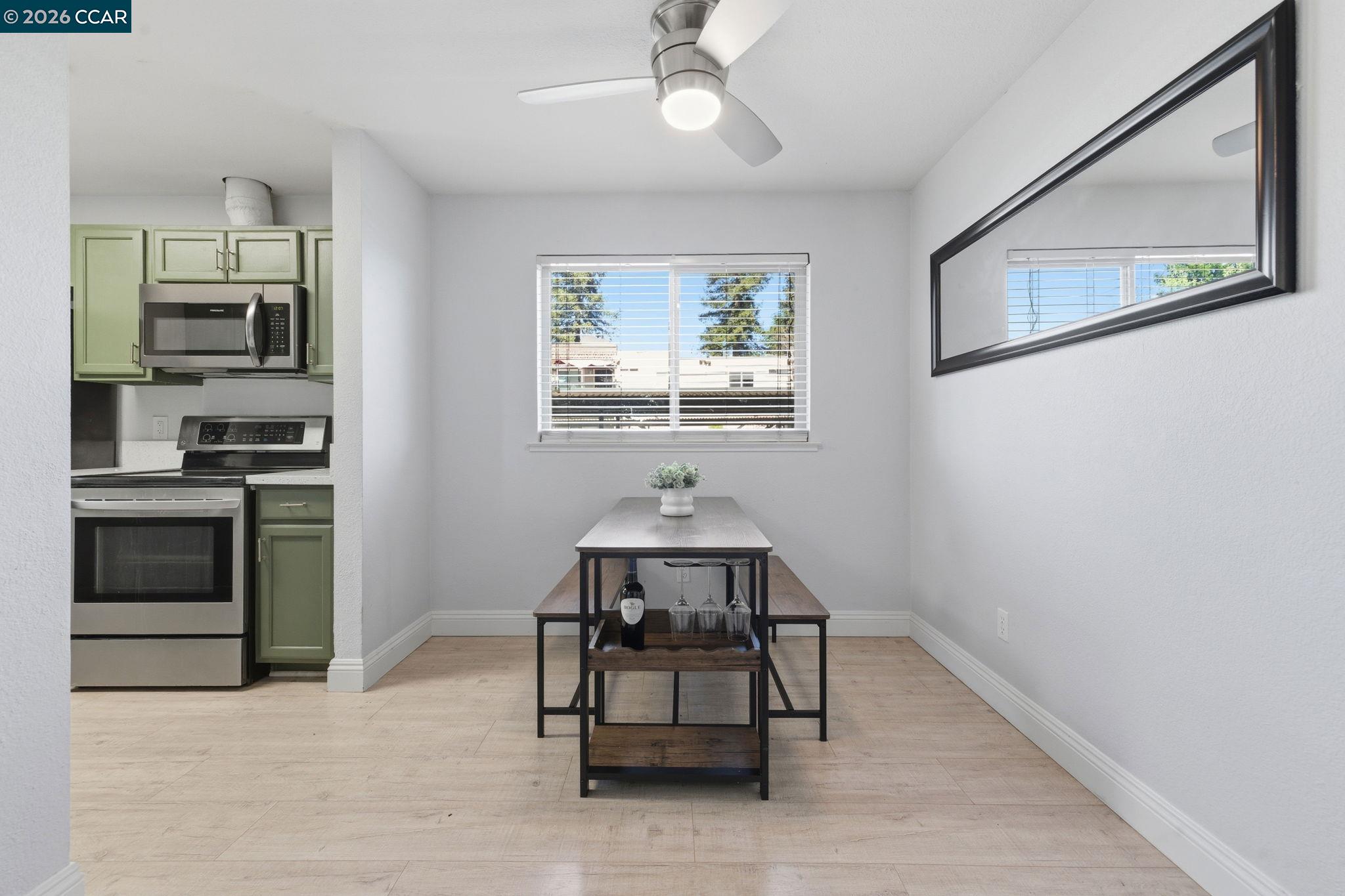 Detail Gallery Image 13 of 58 For 102 Luna Grande Cir #5,  Sacramento,  CA 95834 - 2 Beds | 2 Baths