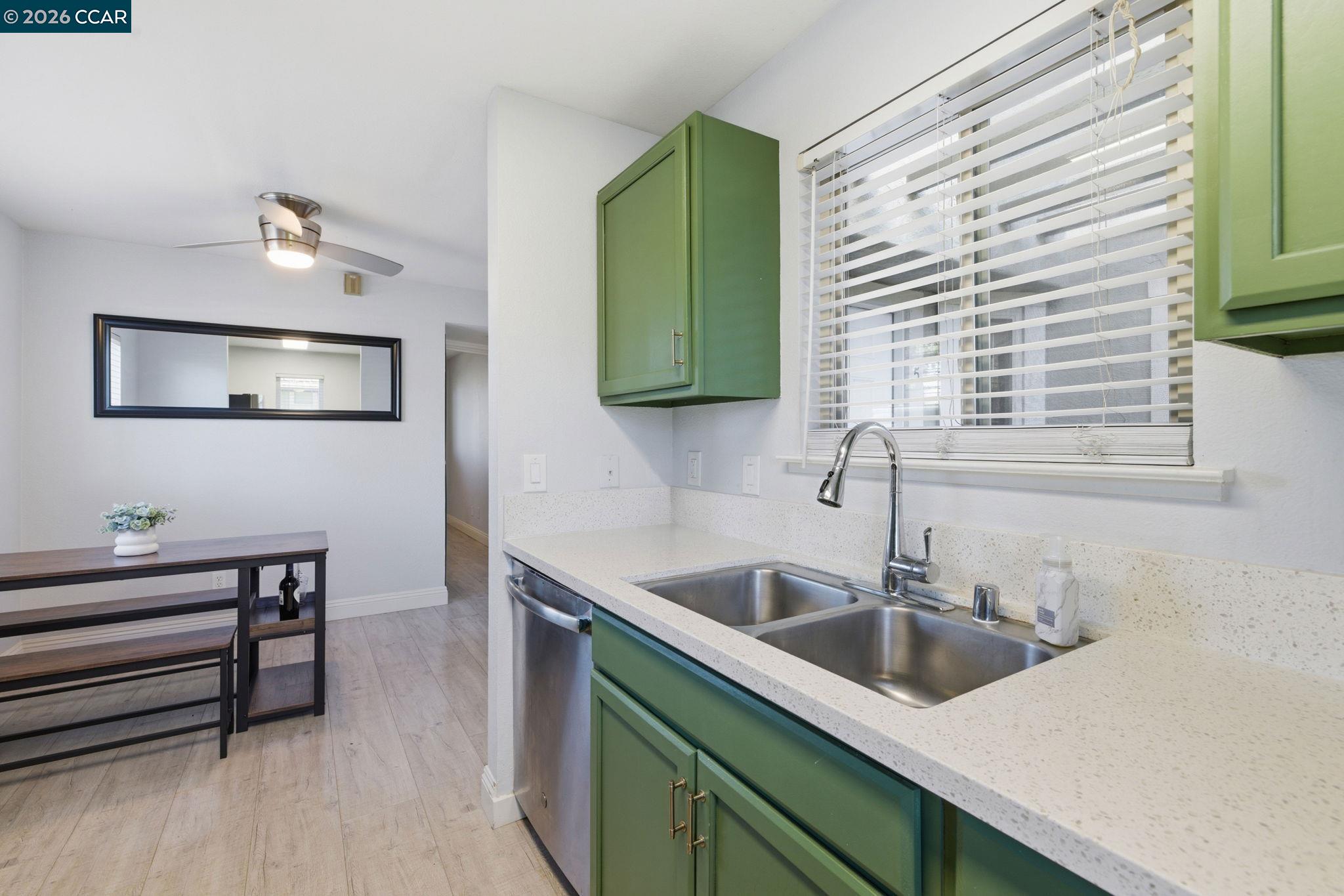 Detail Gallery Image 18 of 58 For 102 Luna Grande Cir #5,  Sacramento,  CA 95834 - 2 Beds | 2 Baths