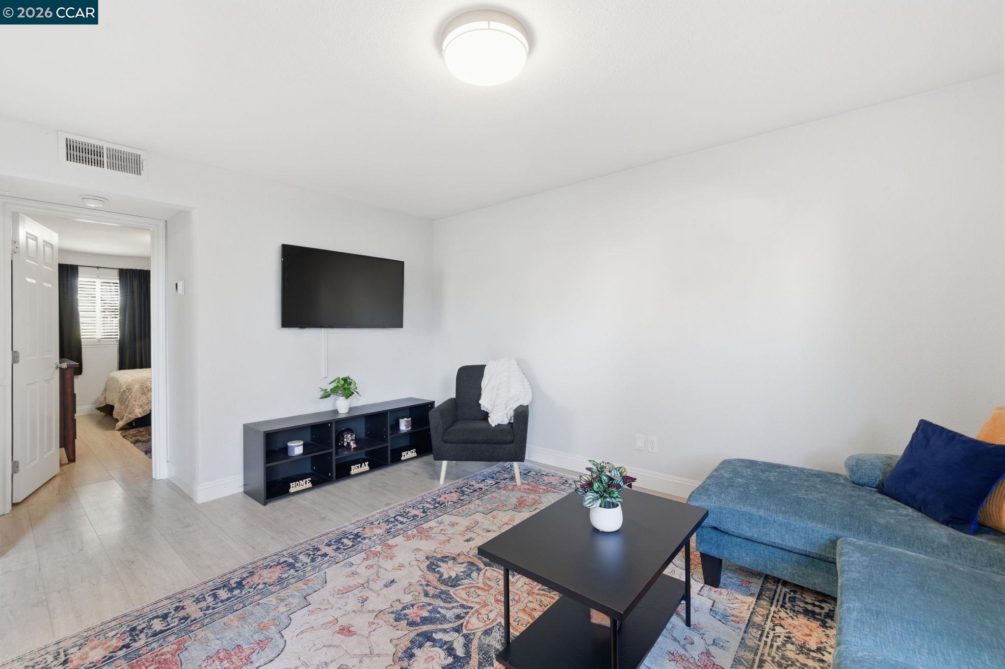 Detail Gallery Image 10 of 58 For 102 Luna Grande Cir #5,  Sacramento,  CA 95834 - 2 Beds | 2 Baths