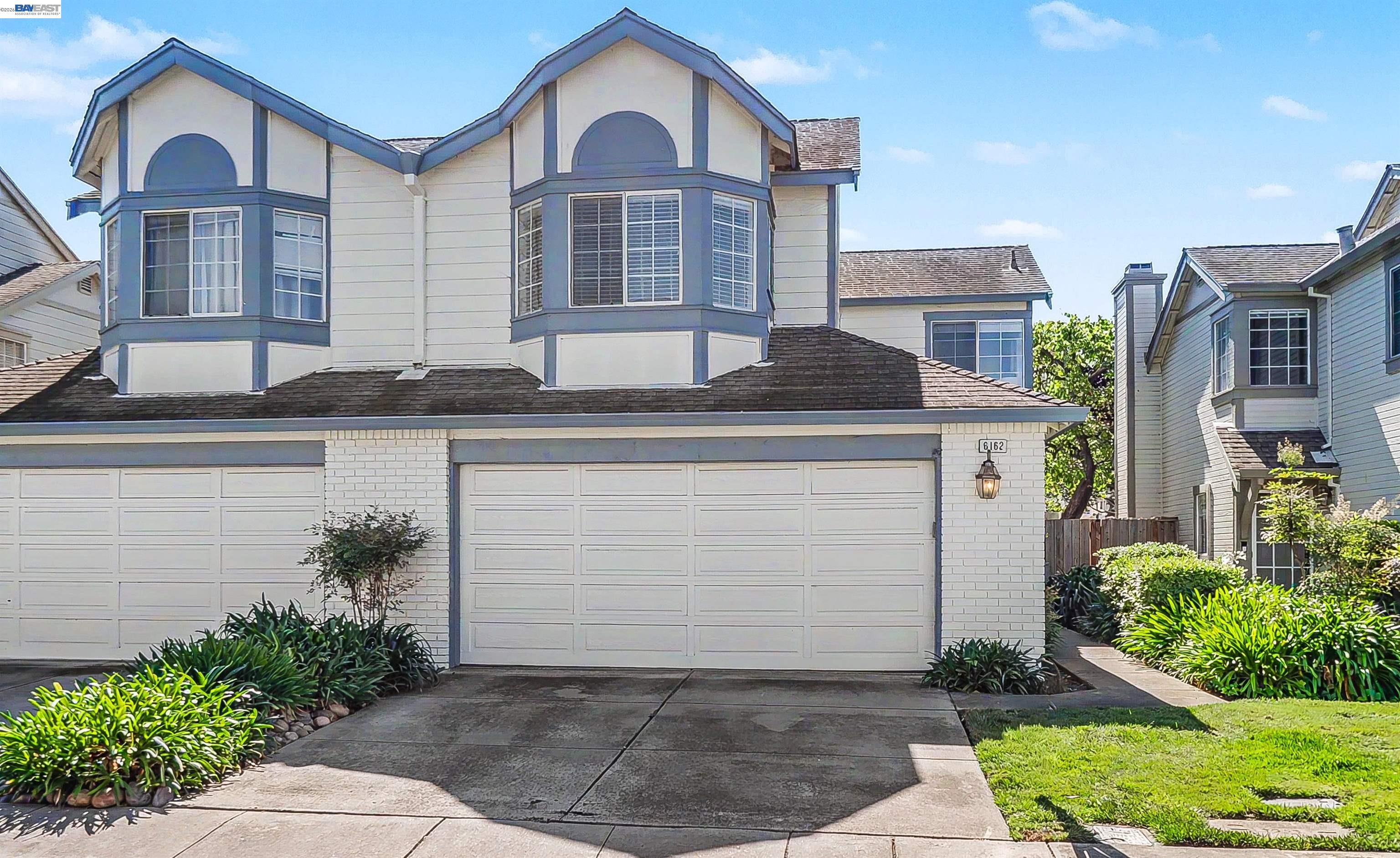 Detail Gallery Image 2 of 48 For 6162 Linford Ter, Fremont,  CA 94555 - 2 Beds | 2/1 Baths