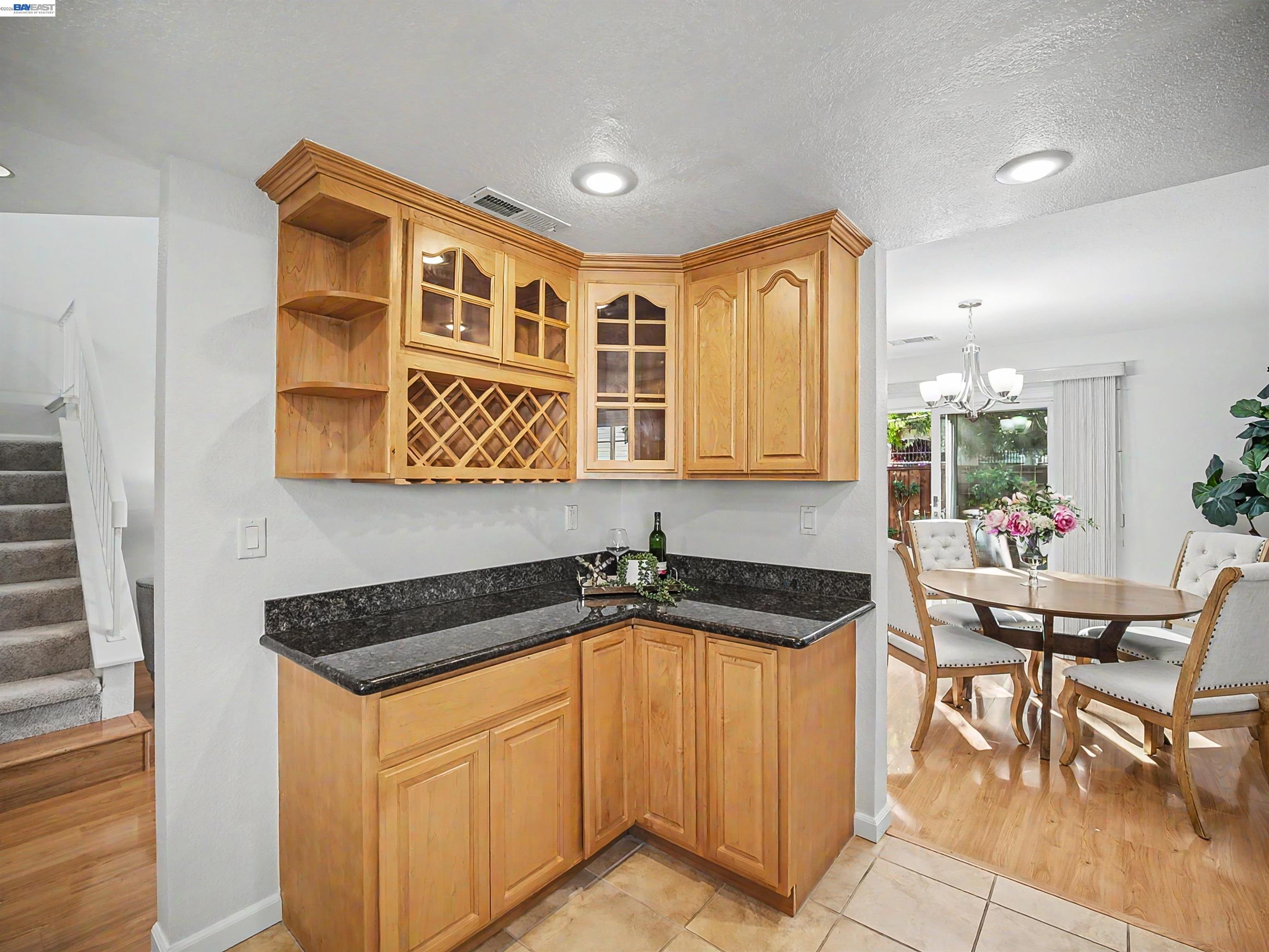 Detail Gallery Image 12 of 48 For 6162 Linford Ter, Fremont,  CA 94555 - 2 Beds | 2/1 Baths