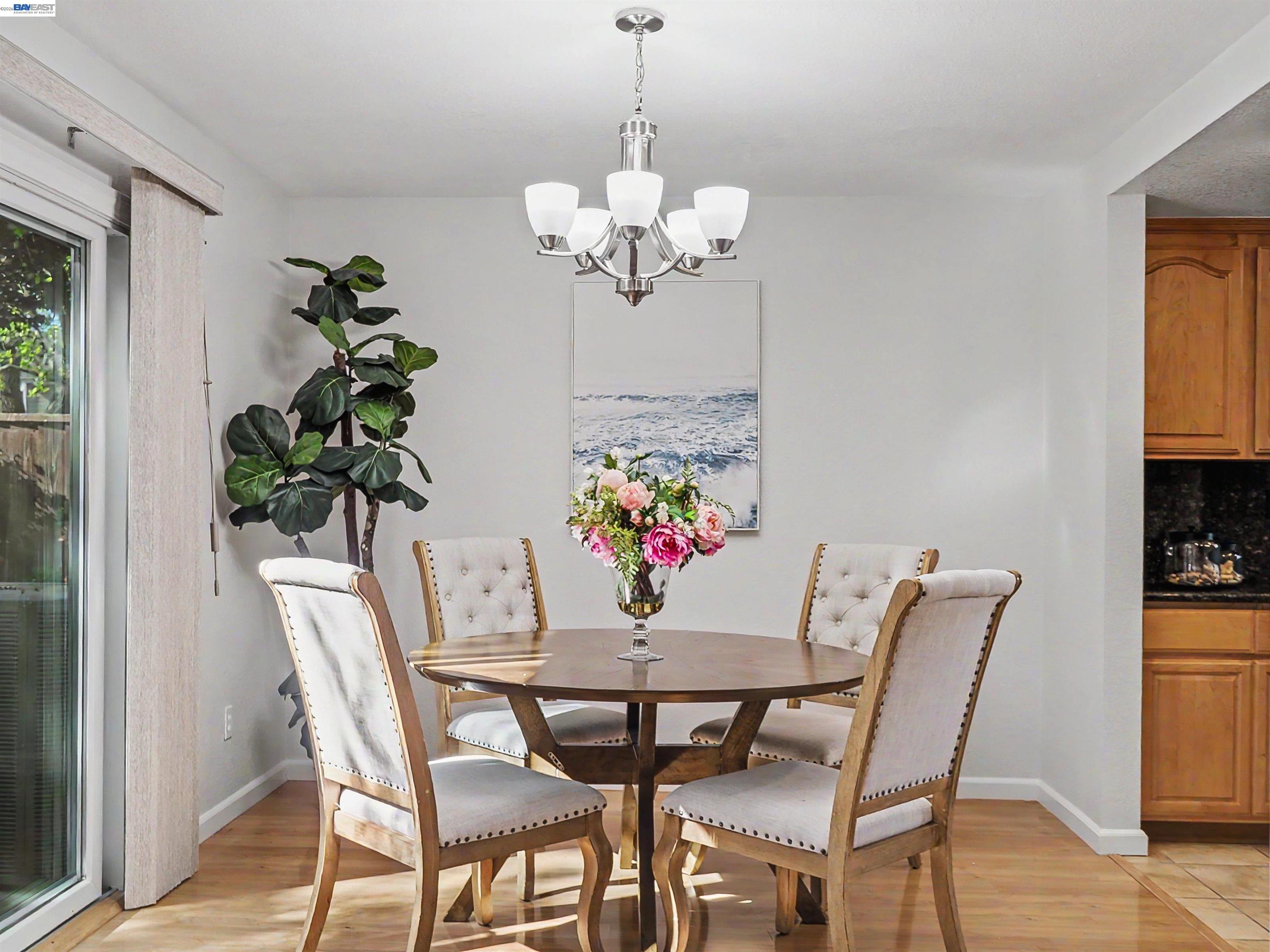 Detail Gallery Image 14 of 48 For 6162 Linford Ter, Fremont,  CA 94555 - 2 Beds | 2/1 Baths