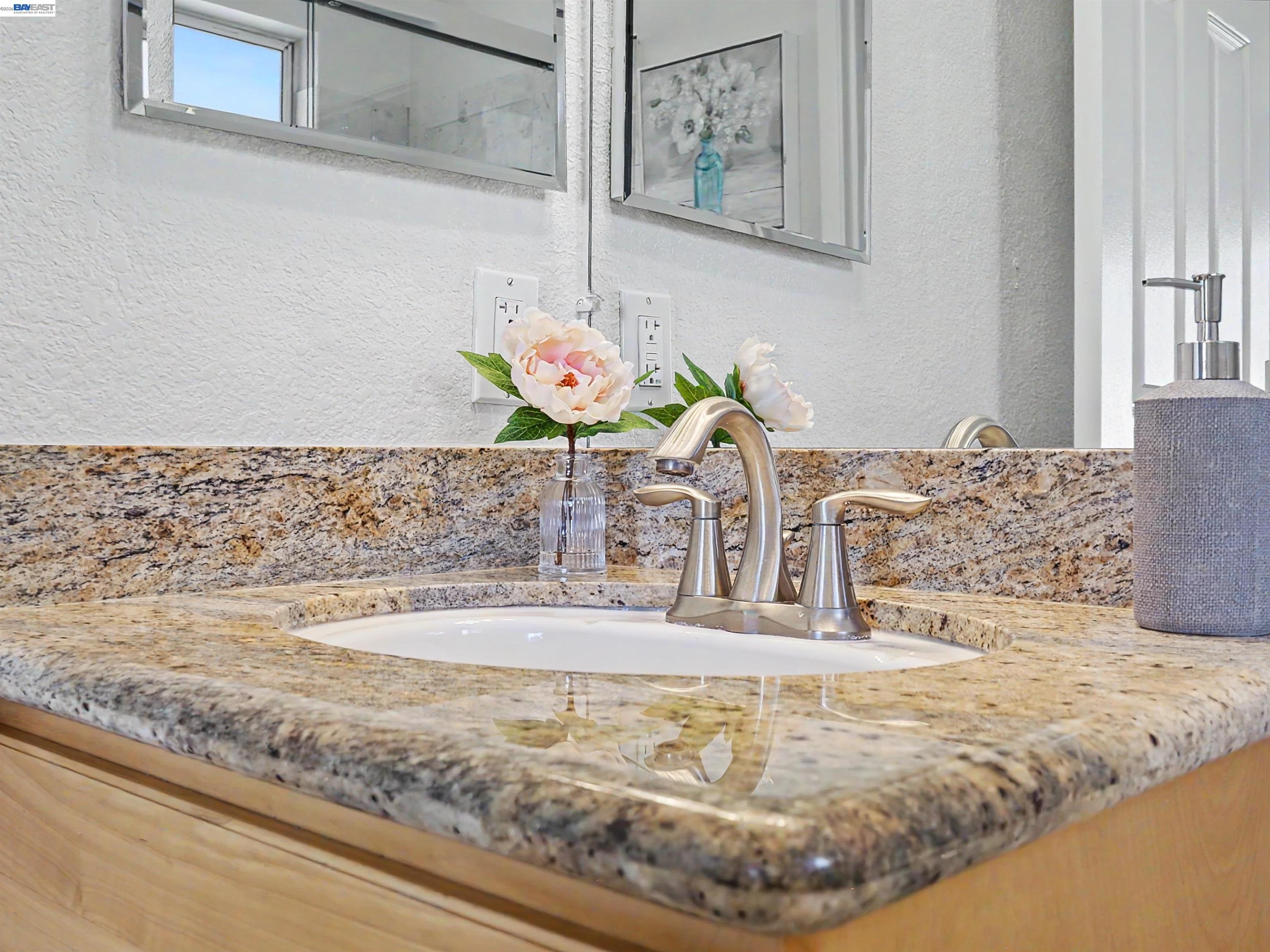 Detail Gallery Image 29 of 48 For 6162 Linford Ter, Fremont,  CA 94555 - 2 Beds | 2/1 Baths