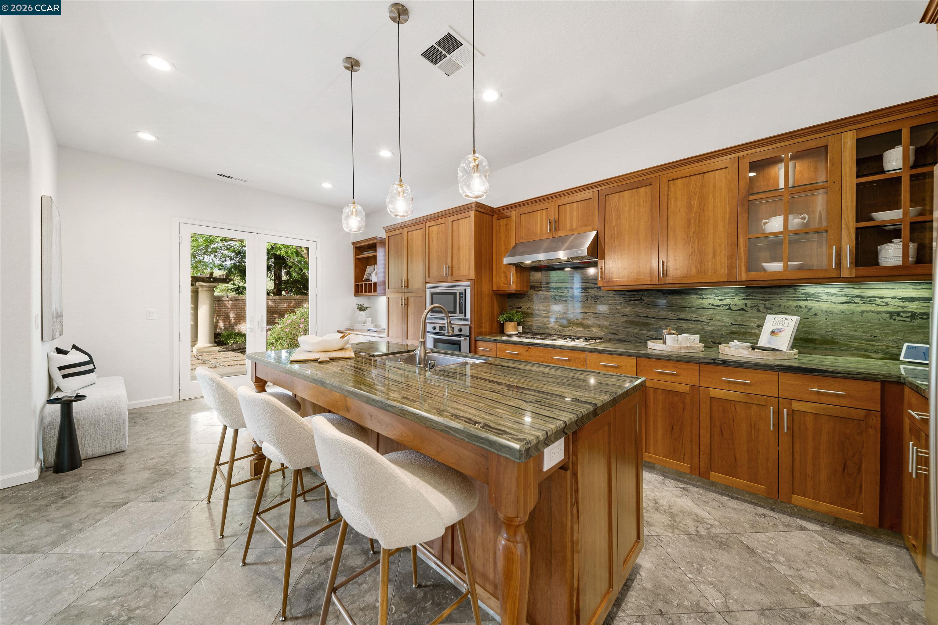 Detail Gallery Image 14 of 36 For 3400 Cashmere St, Danville,  CA 94506 - 3 Beds | 2 Baths