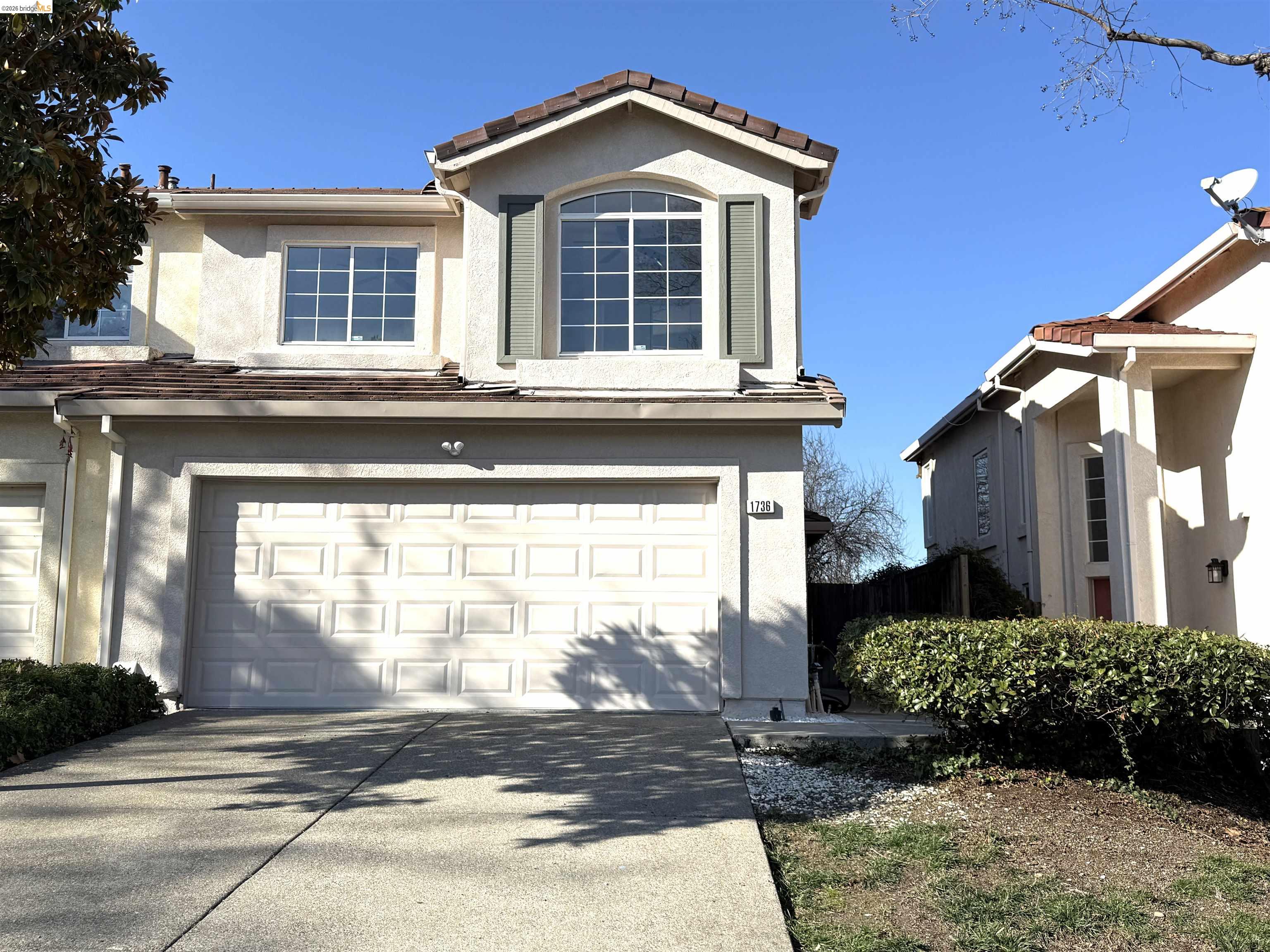 Front Image Thumbnail for EB41129053