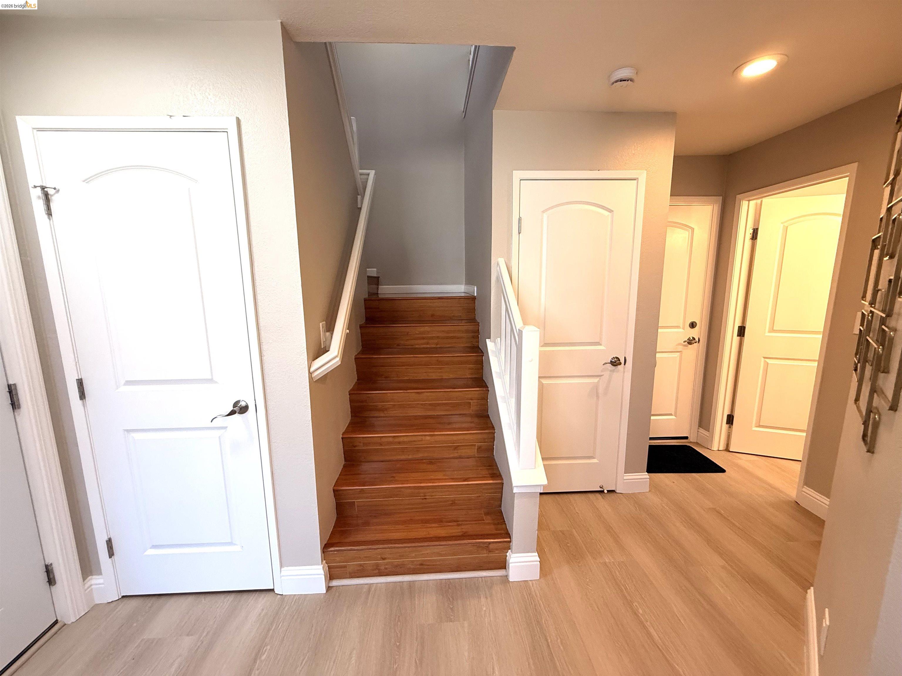 Detail Gallery Image 12 of 29 For 1736 Nandina Ct, Antioch,  CA 94531 - 3 Beds | 2/1 Baths