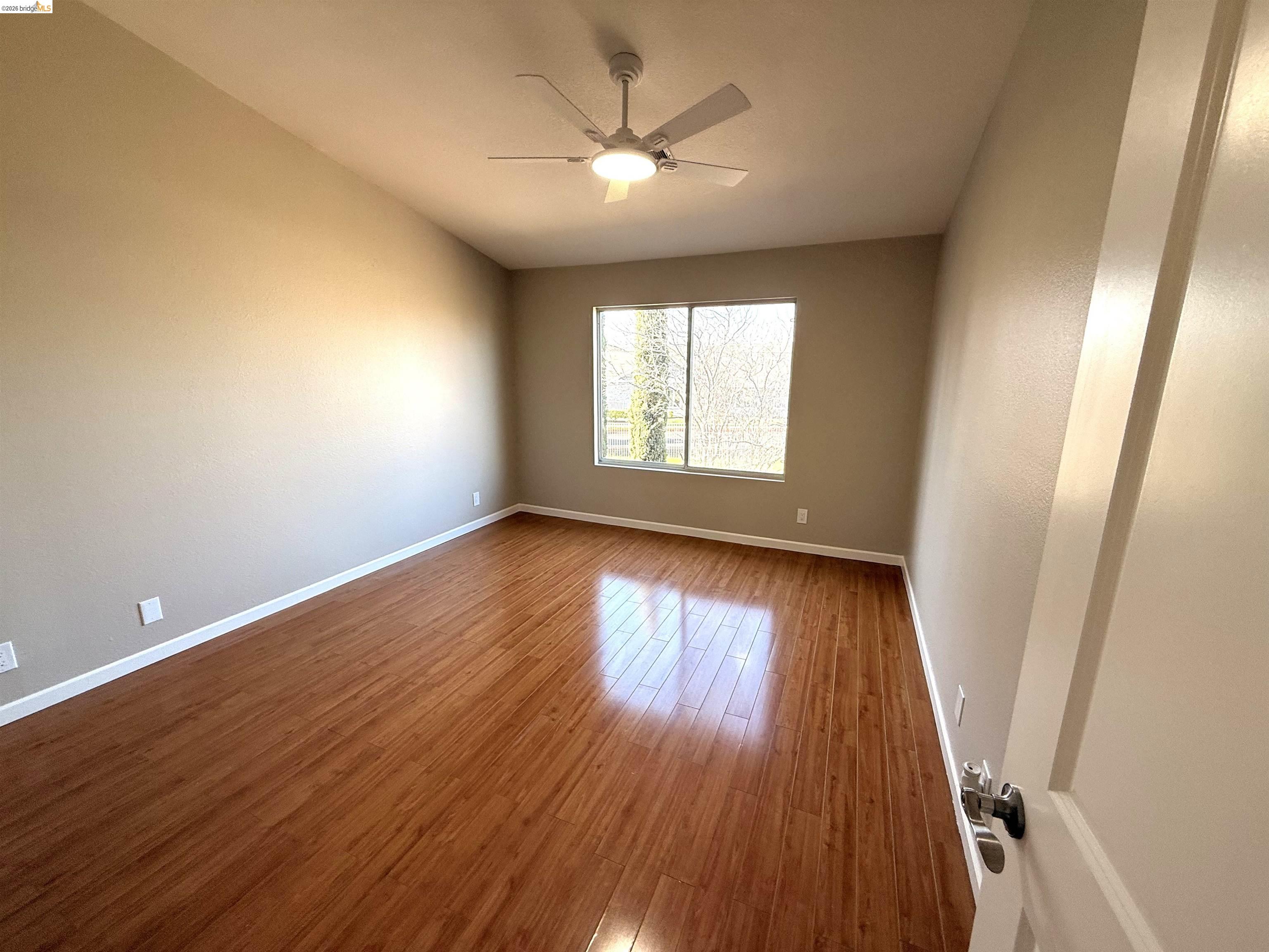 Detail Gallery Image 17 of 29 For 1736 Nandina Ct, Antioch,  CA 94531 - 3 Beds | 2/1 Baths