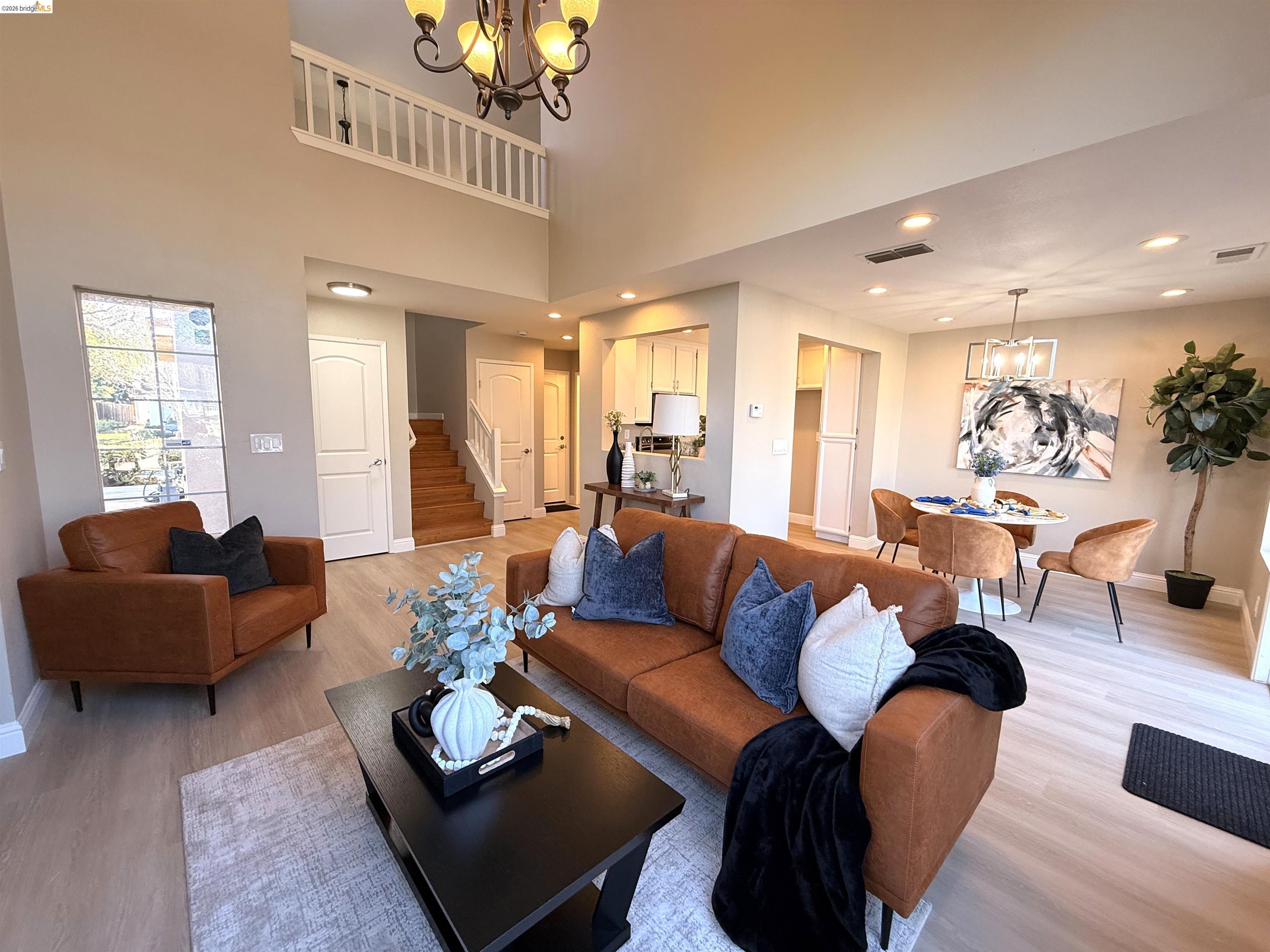 Detail Gallery Image 4 of 29 For 1736 Nandina Ct, Antioch,  CA 94531 - 3 Beds | 2/1 Baths