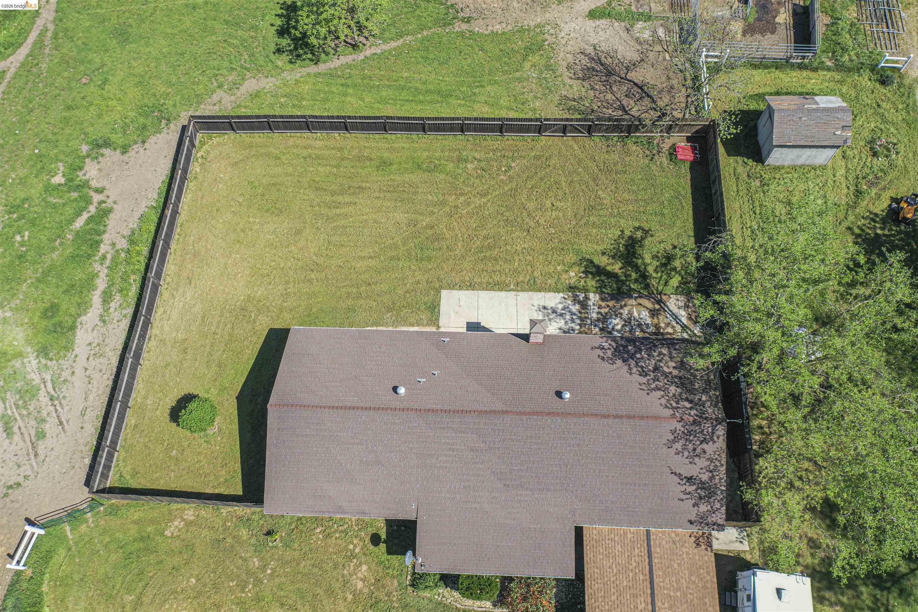 Detail Gallery Image 2 of 22 For 10458 Southworth Rd, Wallace,  CA 95254 - 3 Beds | 2 Baths