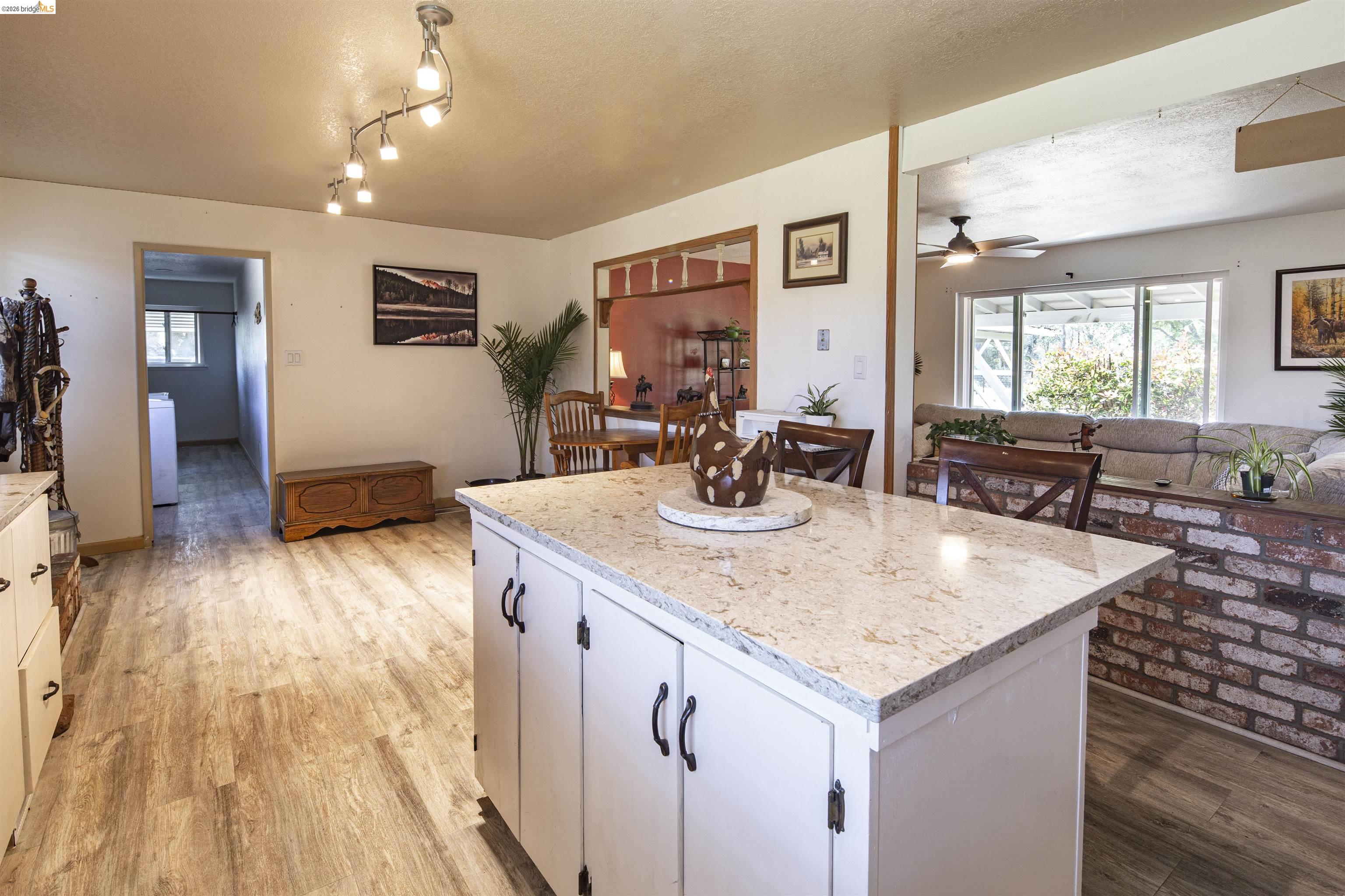 Detail Gallery Image 10 of 22 For 10458 Southworth Rd, Wallace,  CA 95254 - 3 Beds | 2 Baths