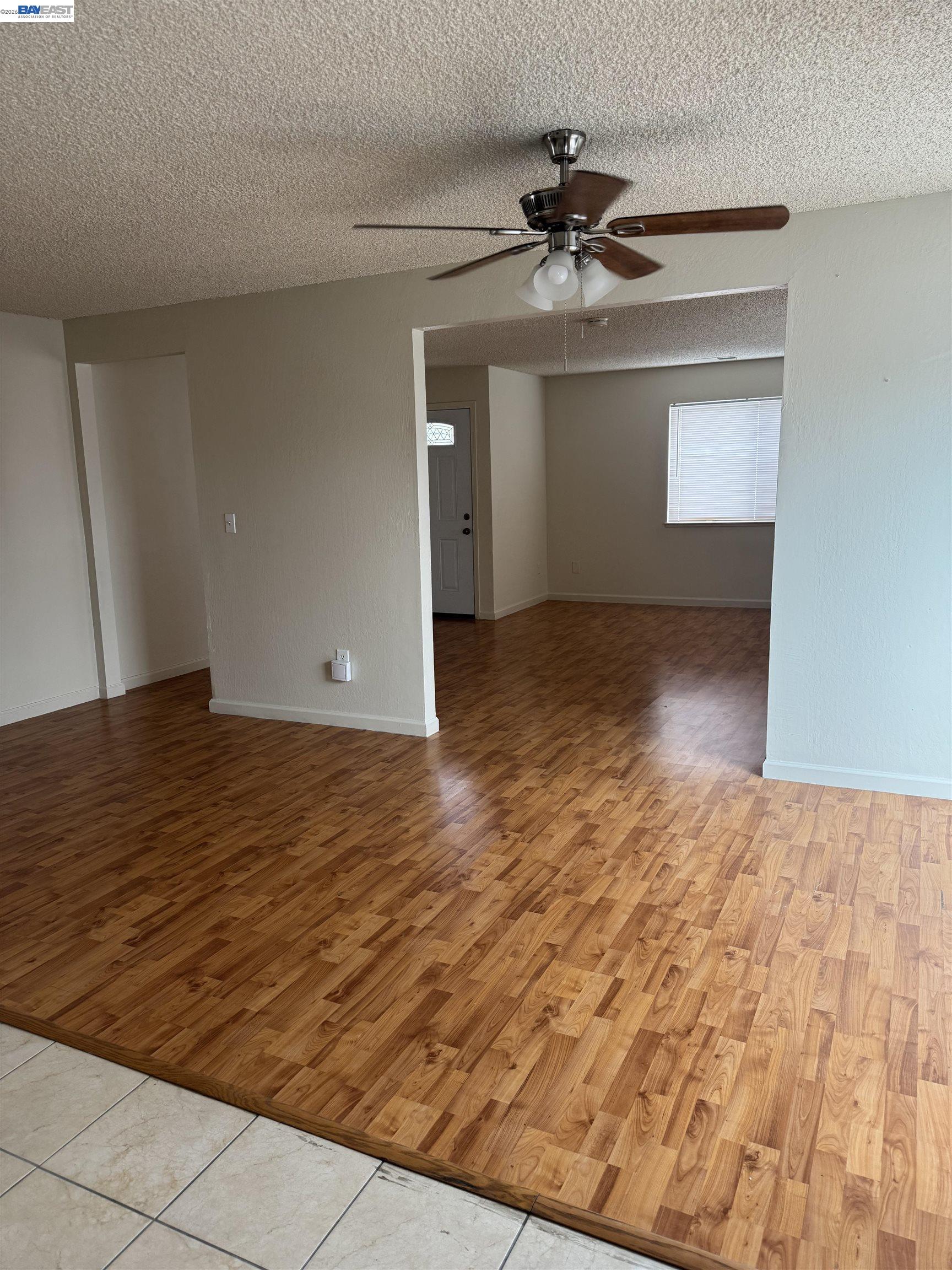 Detail Gallery Image 3 of 12 For 2389 3rd. Street, Livermore,  CA 94550 - 2 Beds | 1 Baths