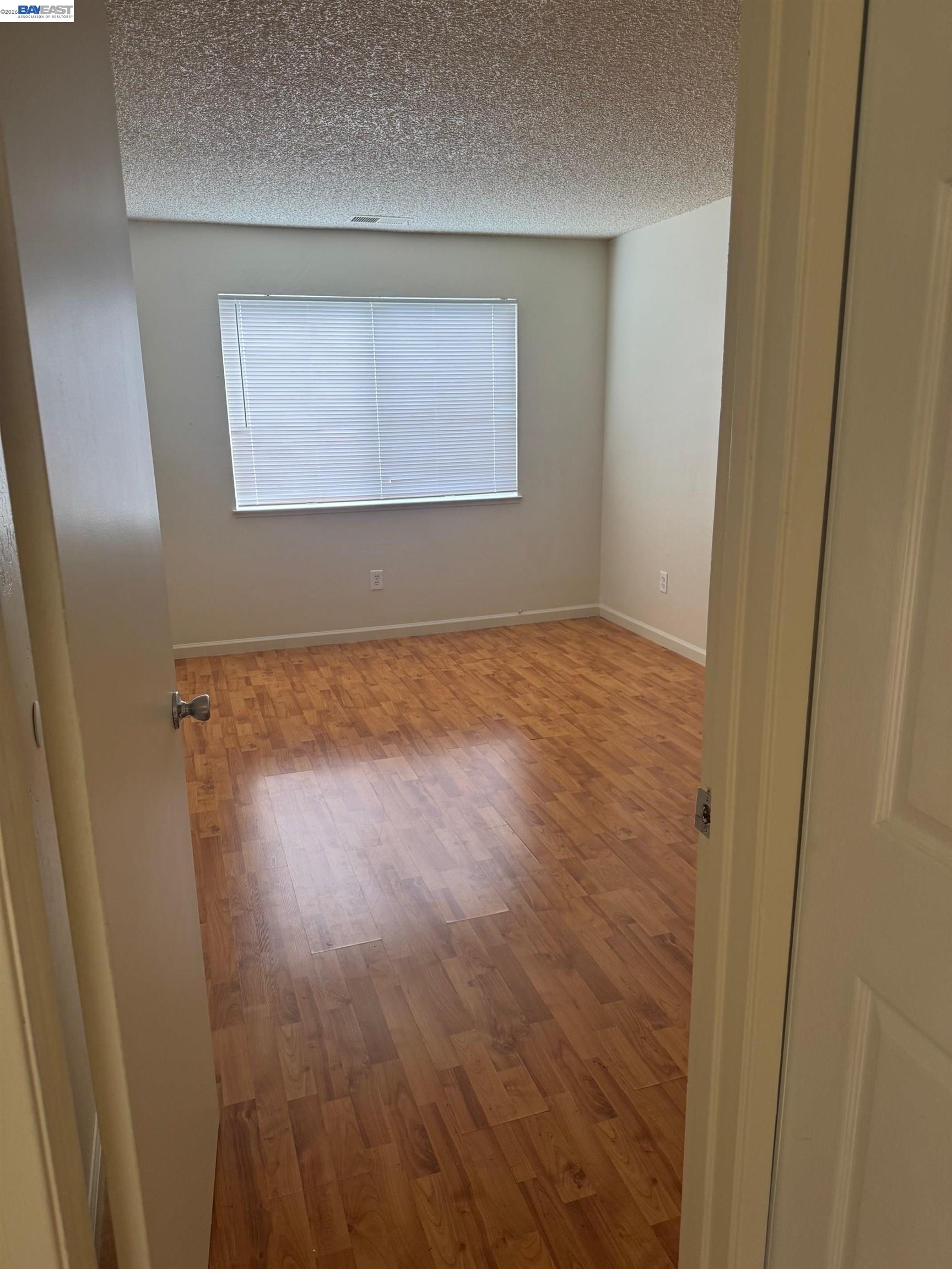 Detail Gallery Image 7 of 12 For 2389 3rd. Street, Livermore,  CA 94550 - 2 Beds | 1 Baths