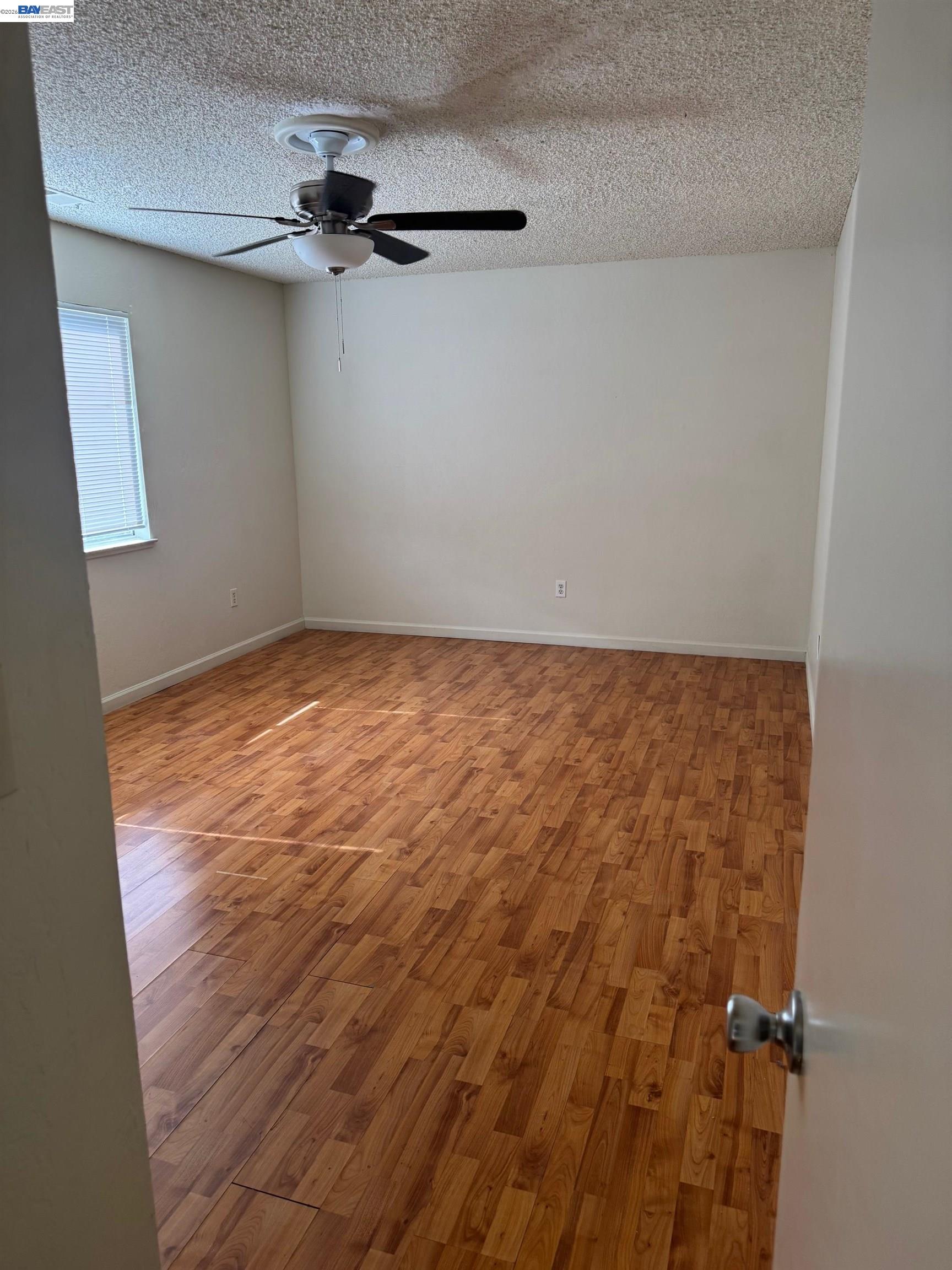 Detail Gallery Image 8 of 12 For 2389 3rd. Street, Livermore,  CA 94550 - 2 Beds | 1 Baths