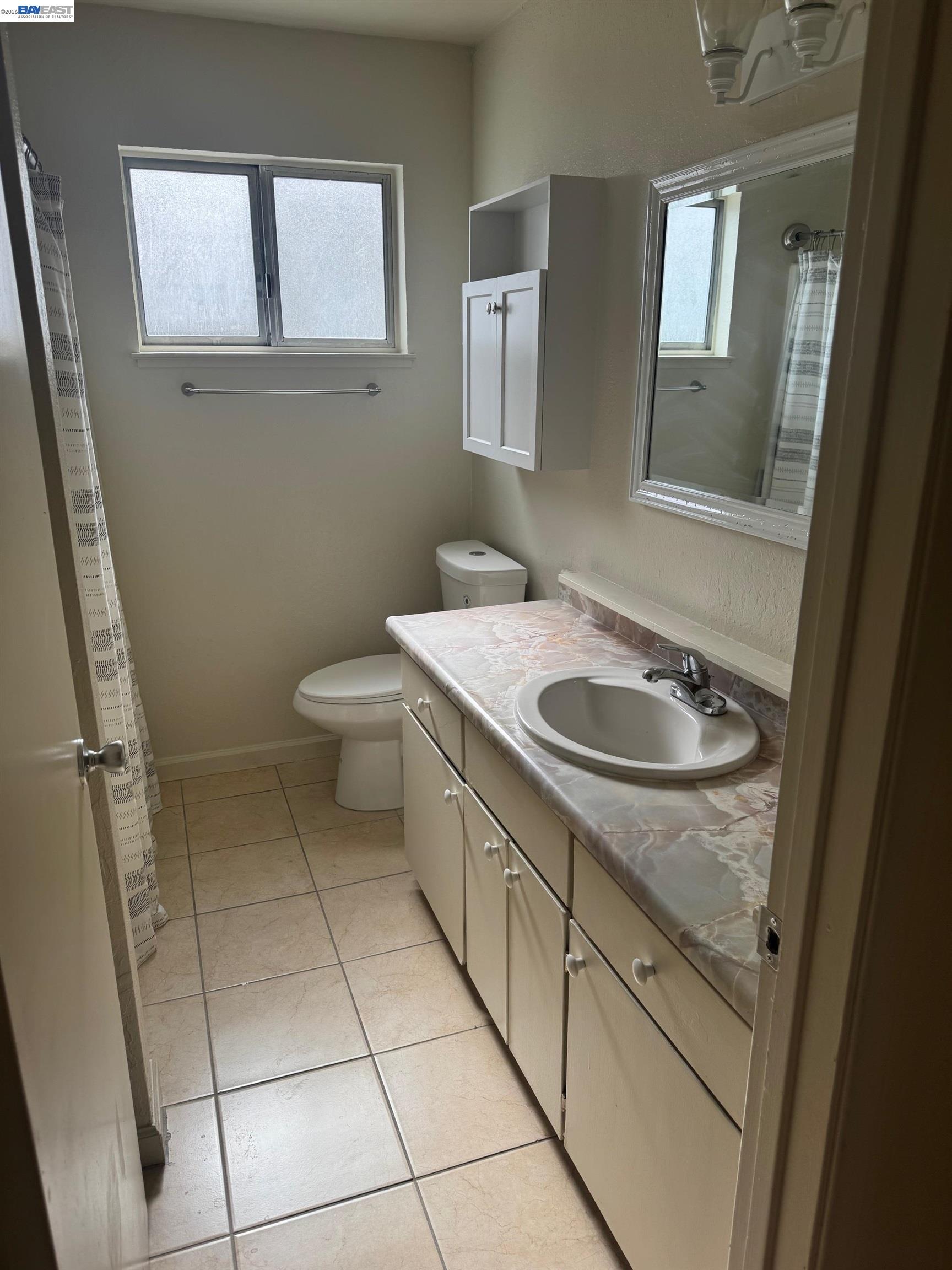 Detail Gallery Image 10 of 12 For 2389 3rd. Street, Livermore,  CA 94550 - 2 Beds | 1 Baths