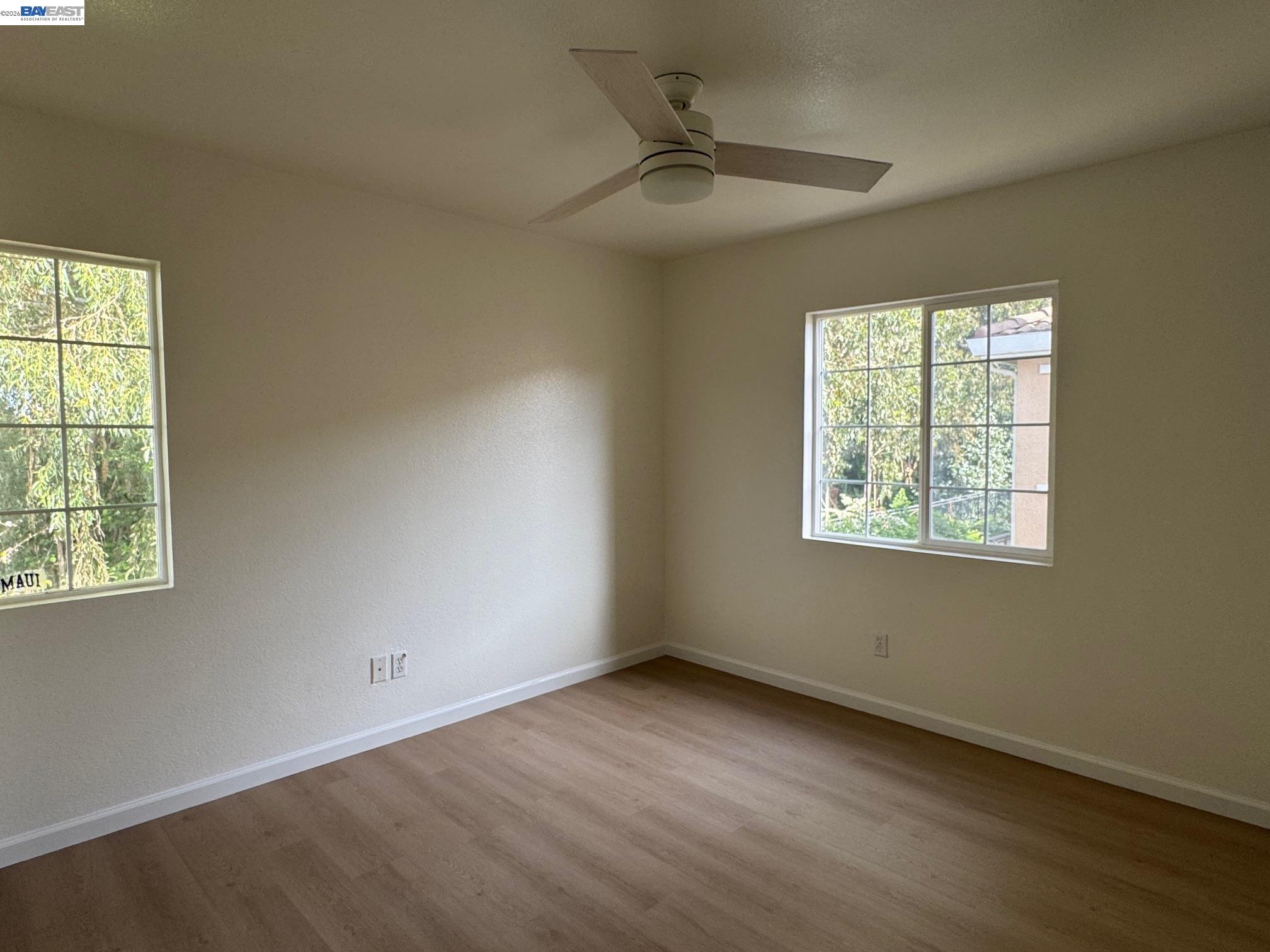 Detail Gallery Image 14 of 22 For 1265 Alder Creek Cir, San Leandro,  CA 94577 - 3 Beds | 2/1 Baths