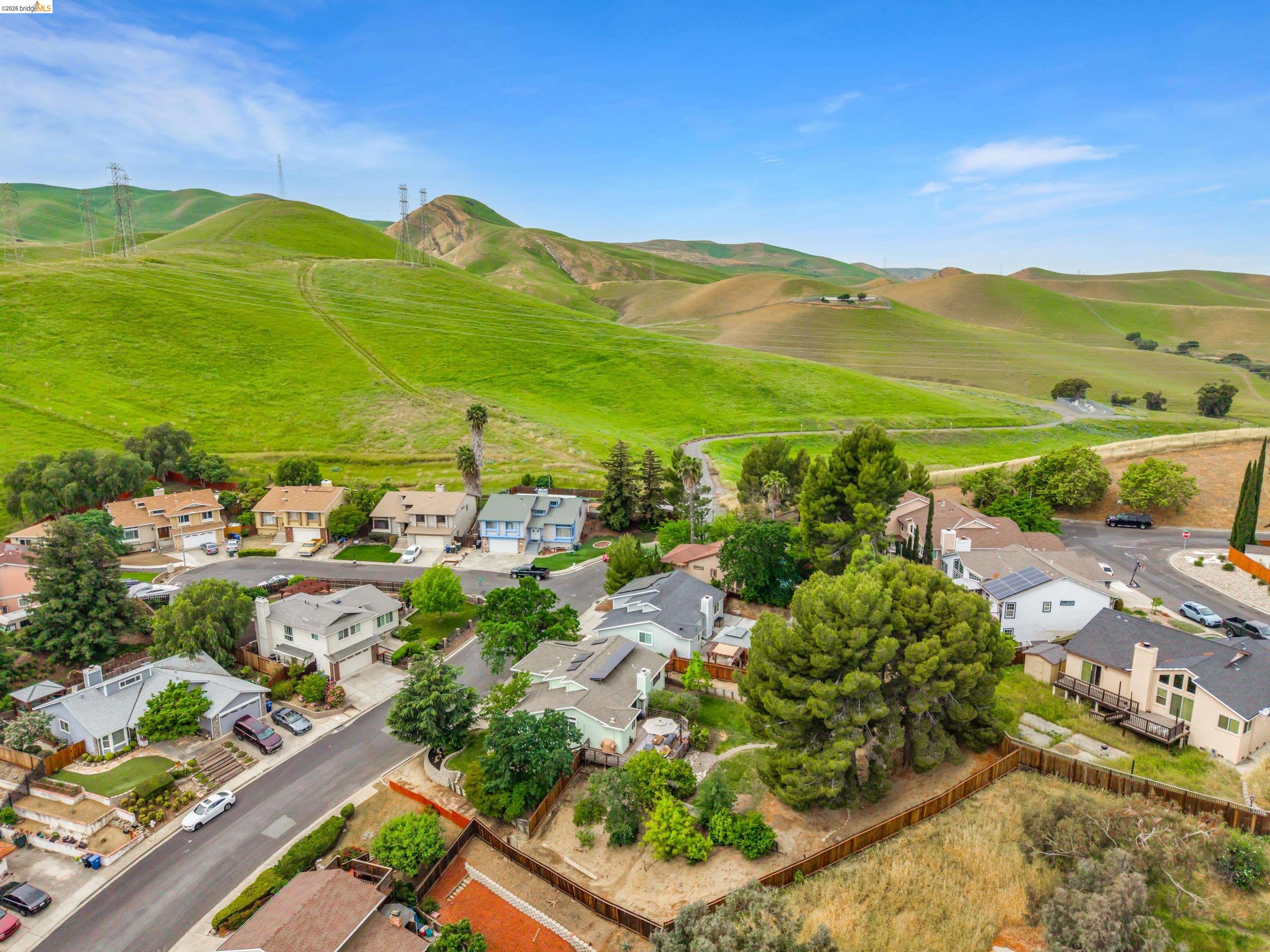 Detail Gallery Image 34 of 37 For 3991 Alta Vista Cir, Pittsburg,  CA 94565 - 4 Beds | 2 Baths