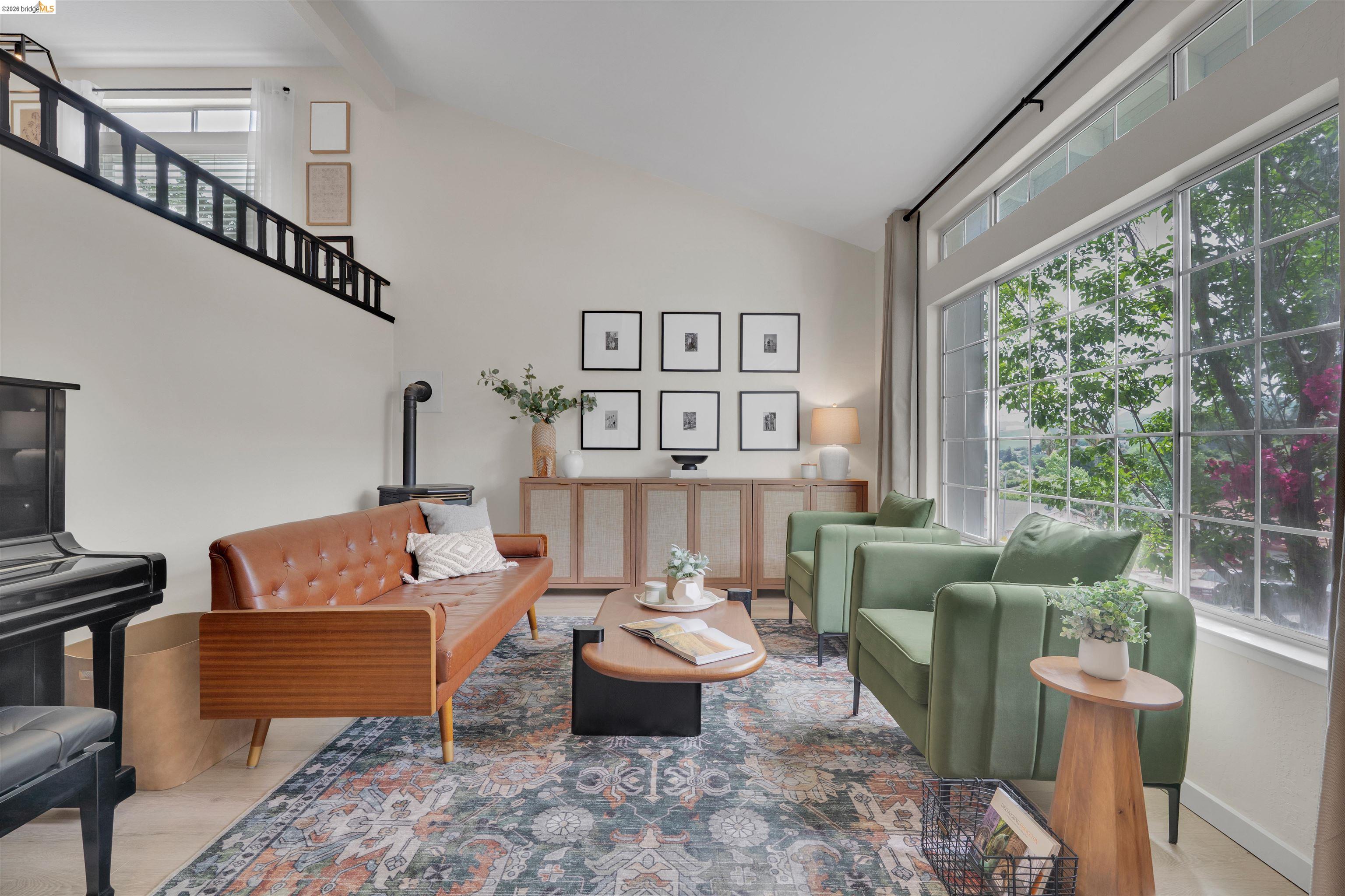 Detail Gallery Image 6 of 37 For 3991 Alta Vista Cir, Pittsburg,  CA 94565 - 4 Beds | 2 Baths