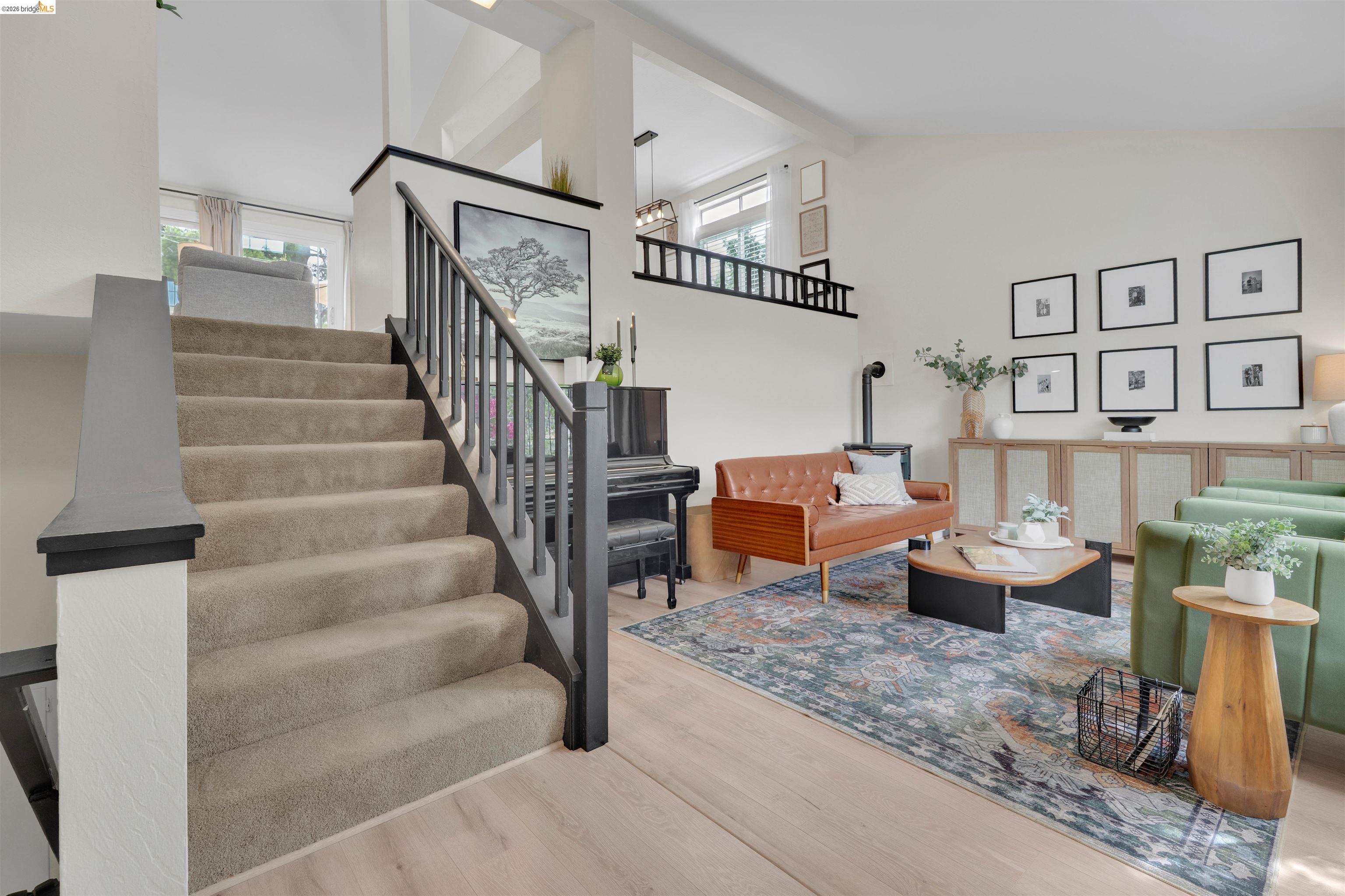 Detail Gallery Image 8 of 37 For 3991 Alta Vista Cir, Pittsburg,  CA 94565 - 4 Beds | 2 Baths