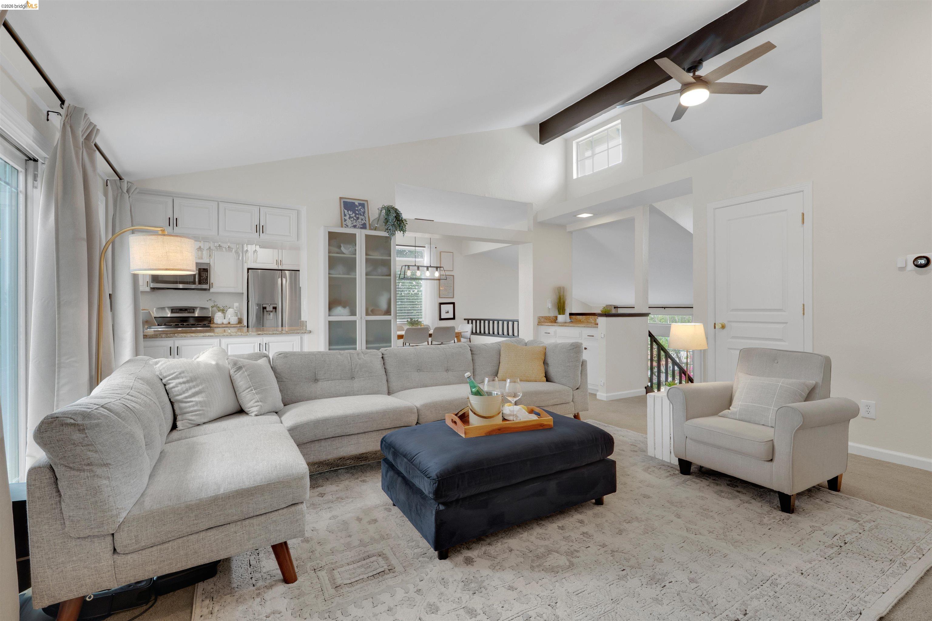 Detail Gallery Image 10 of 37 For 3991 Alta Vista Cir, Pittsburg,  CA 94565 - 4 Beds | 2 Baths