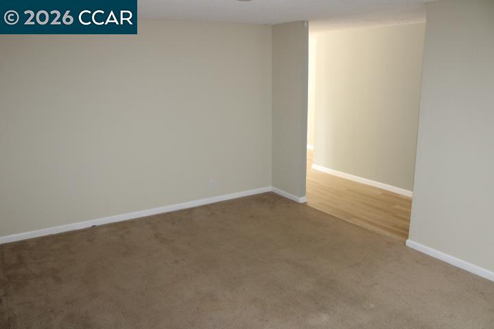 Detail Gallery Image 4 of 30 For 1562 Partridge Dr, Hercules,  CA 94547 - 3 Beds | 2 Baths