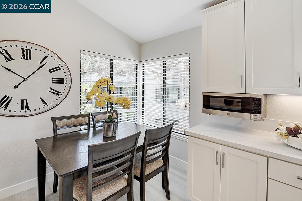 Detail Gallery Image 9 of 59 For 3612 Rossmoor Pkwy #1,  Walnut Creek,  CA 94595 - 2 Beds | 2 Baths