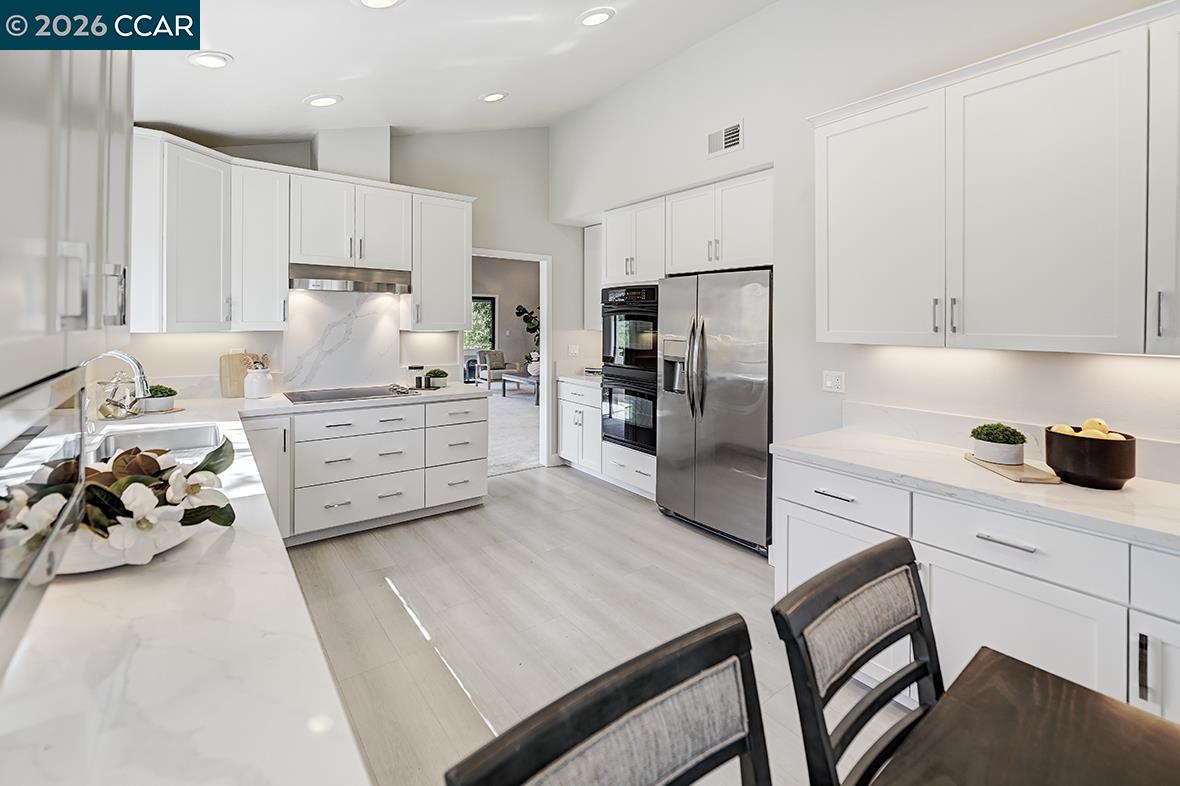 Detail Gallery Image 10 of 59 For 3612 Rossmoor Pkwy #1,  Walnut Creek,  CA 94595 - 2 Beds | 2 Baths