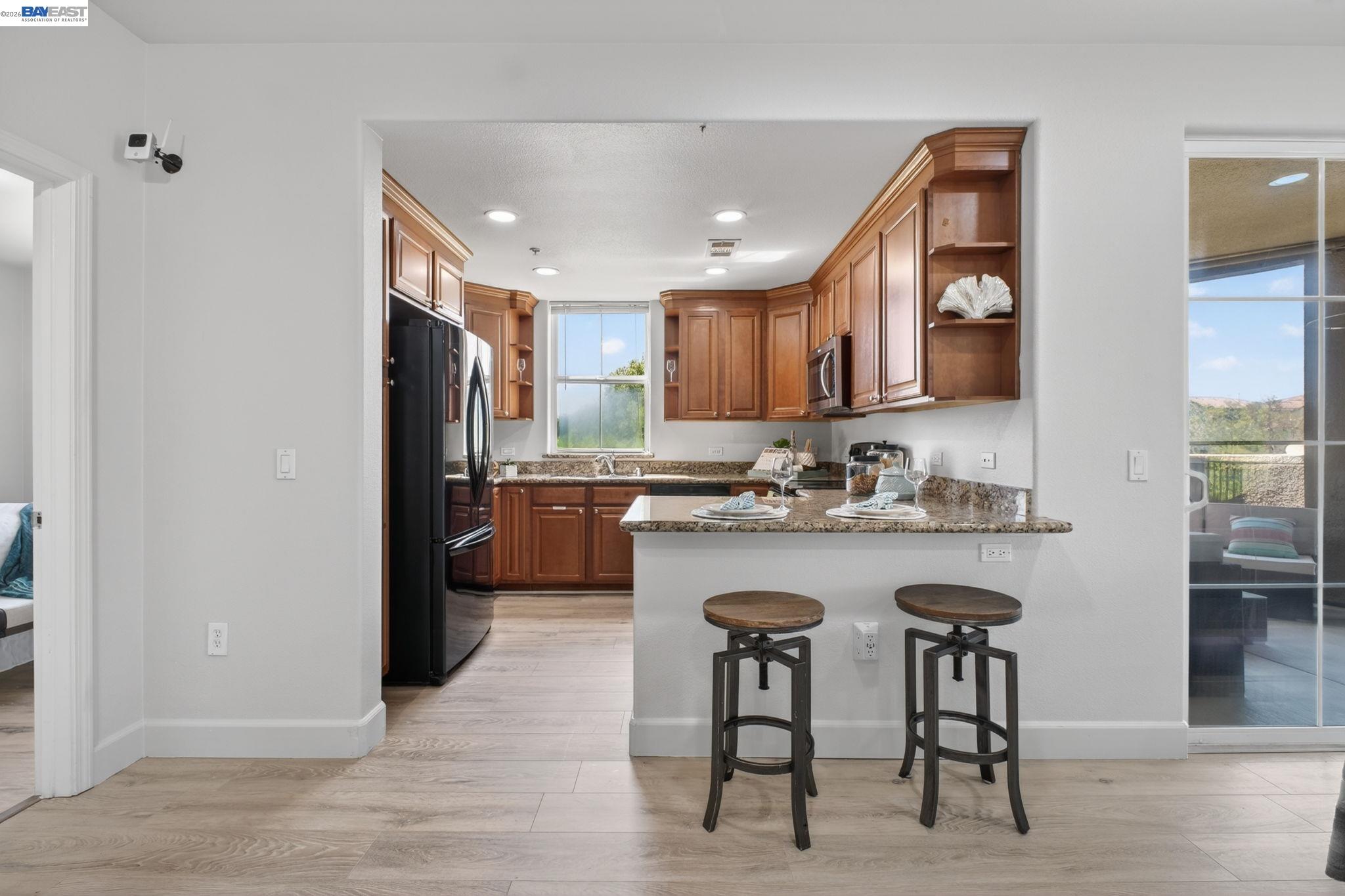 Detail Gallery Image 12 of 55 For 600 S Abel St #214,  Milpitas,  CA 95035 - 3 Beds | 2 Baths