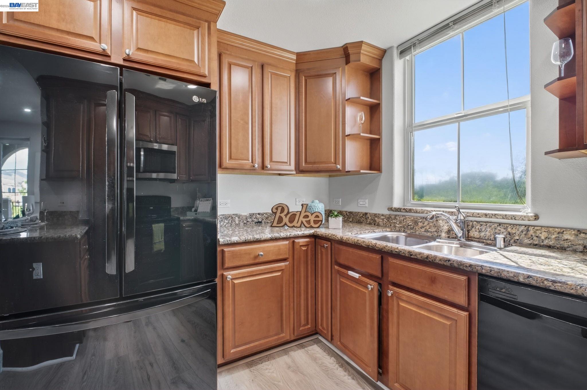 Detail Gallery Image 15 of 55 For 600 S Abel St #214,  Milpitas,  CA 95035 - 3 Beds | 2 Baths